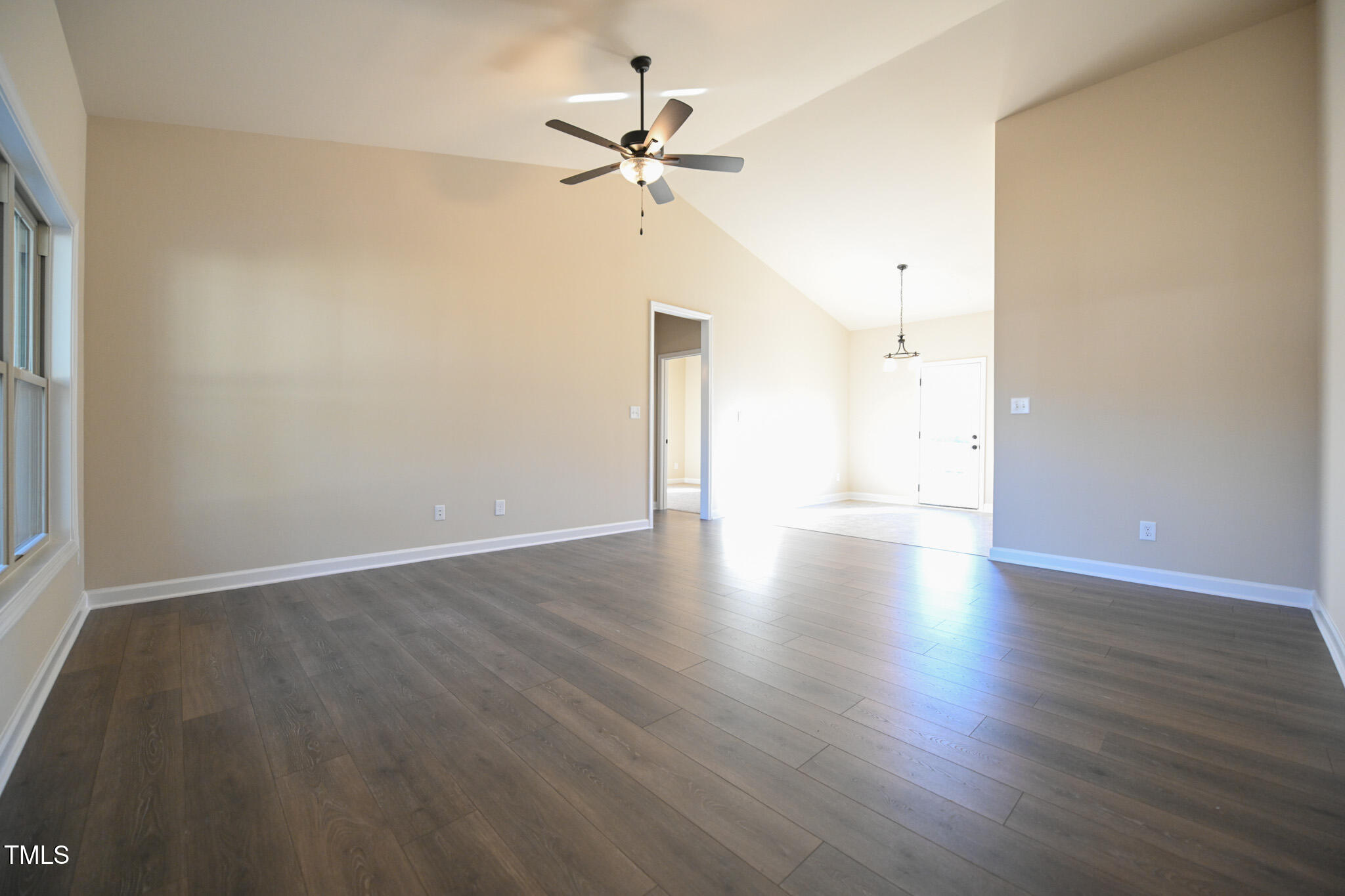 404 S Eastwood Drive