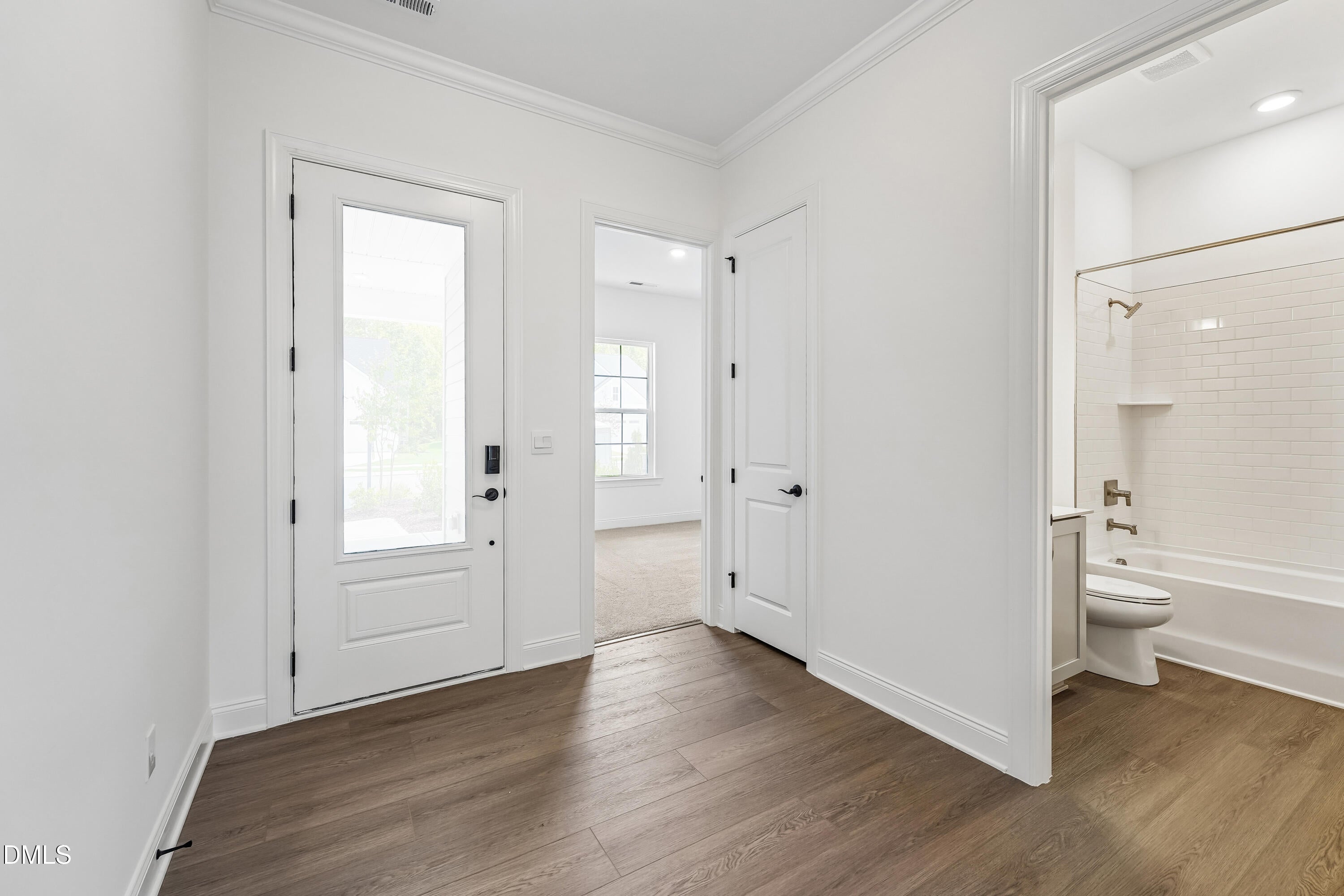 2408 Abbeyhill Drive 34
