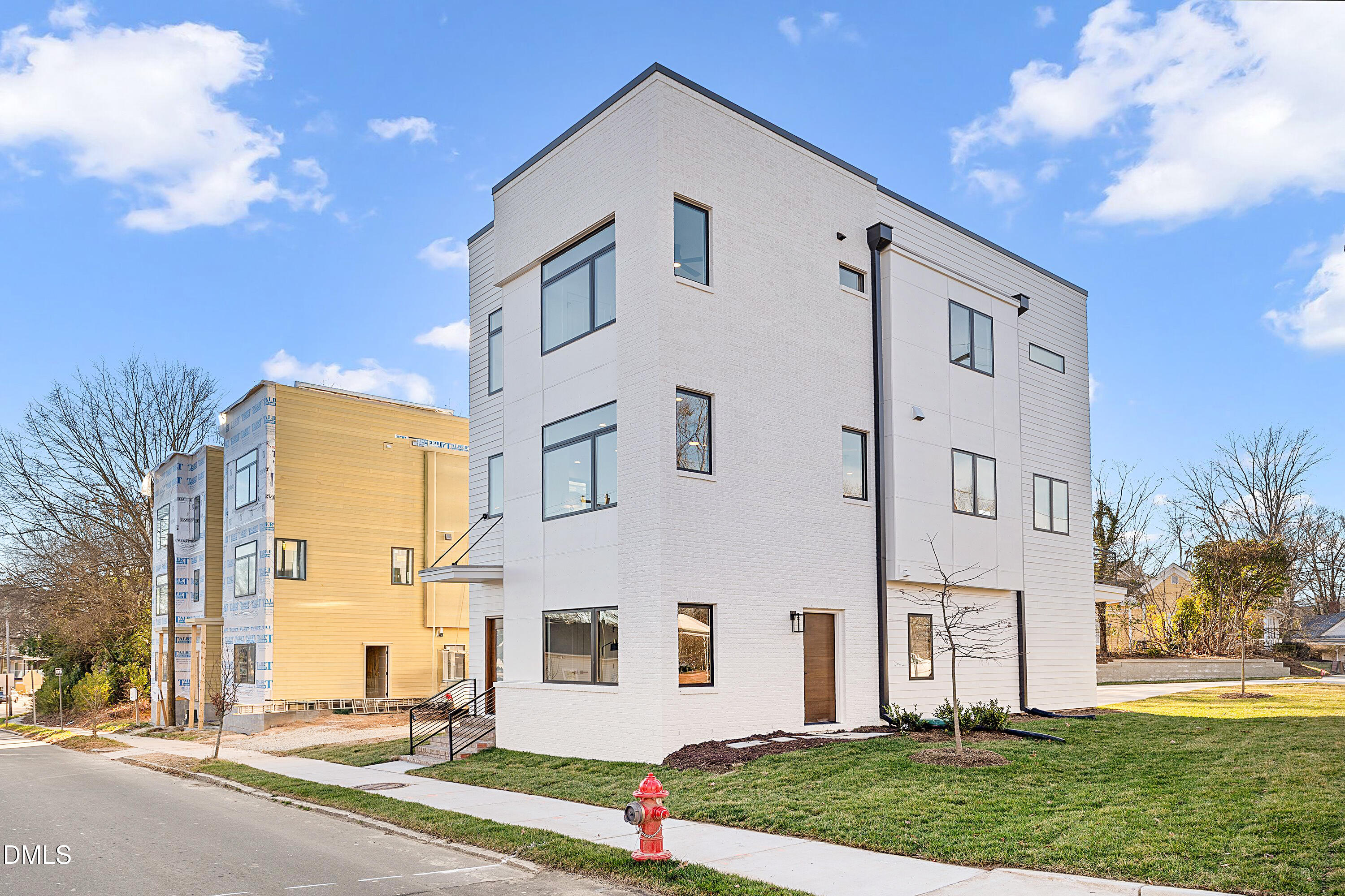 813 N Roxboro Street