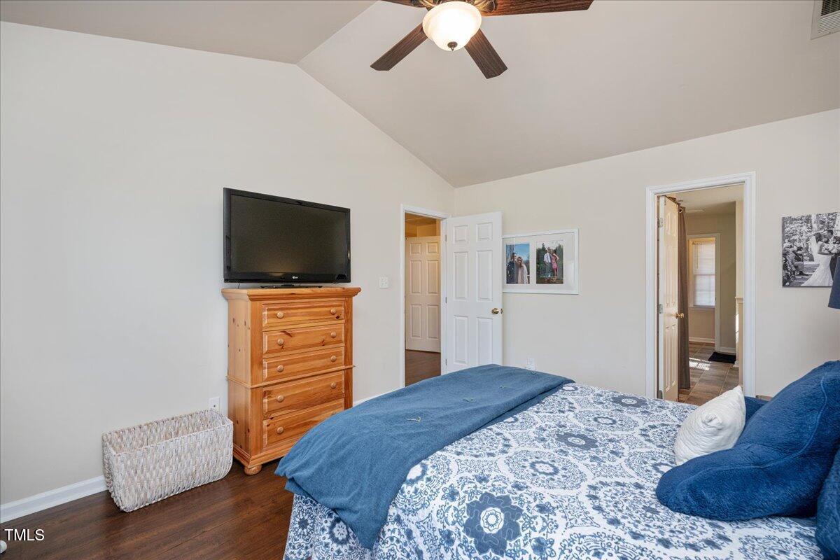 Raleigh, North Carolina 27606, United States, 3 Bedrooms Bedrooms, ,3 BathroomsBathrooms,Residential,Active,117242