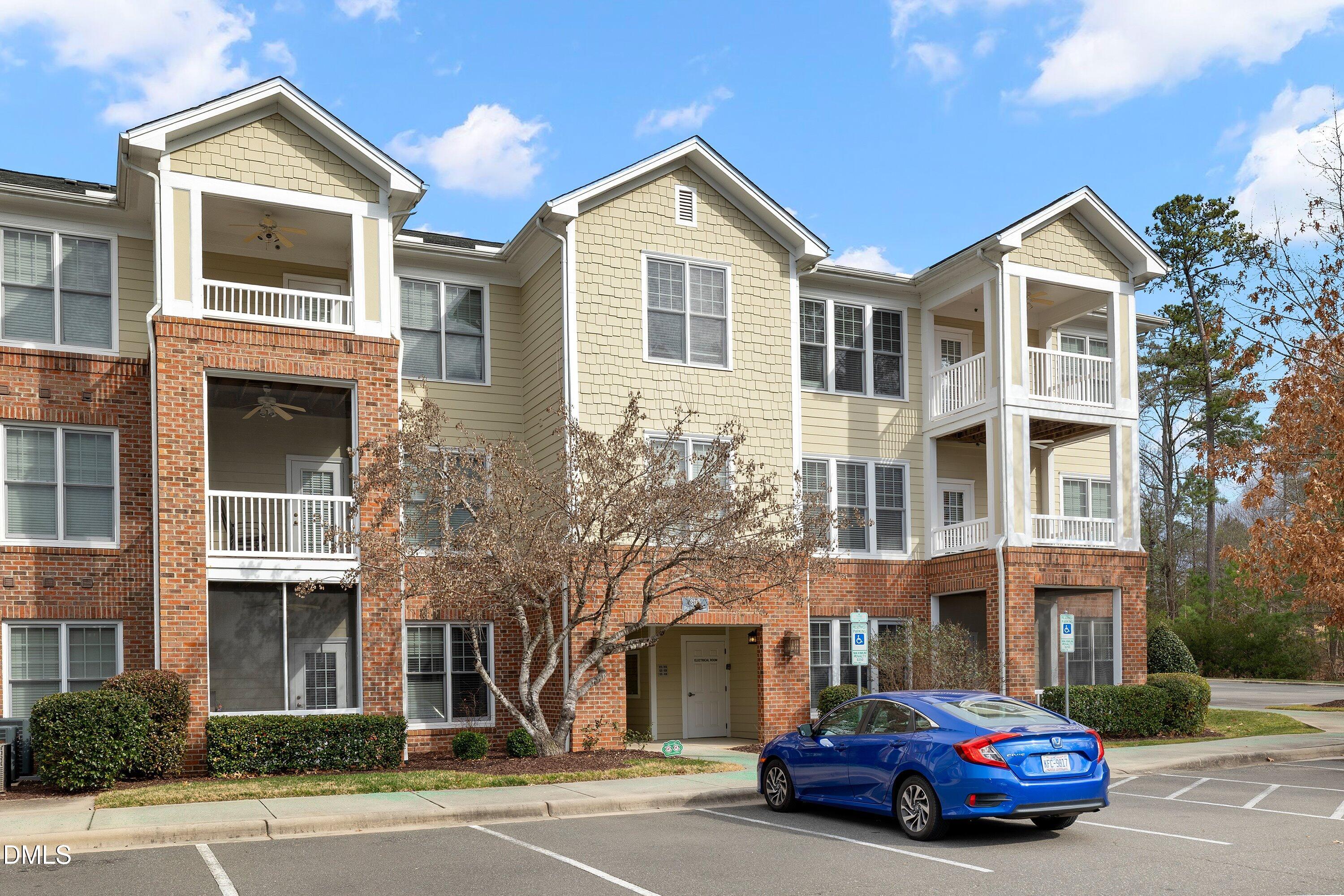 927 Portstewart Drive