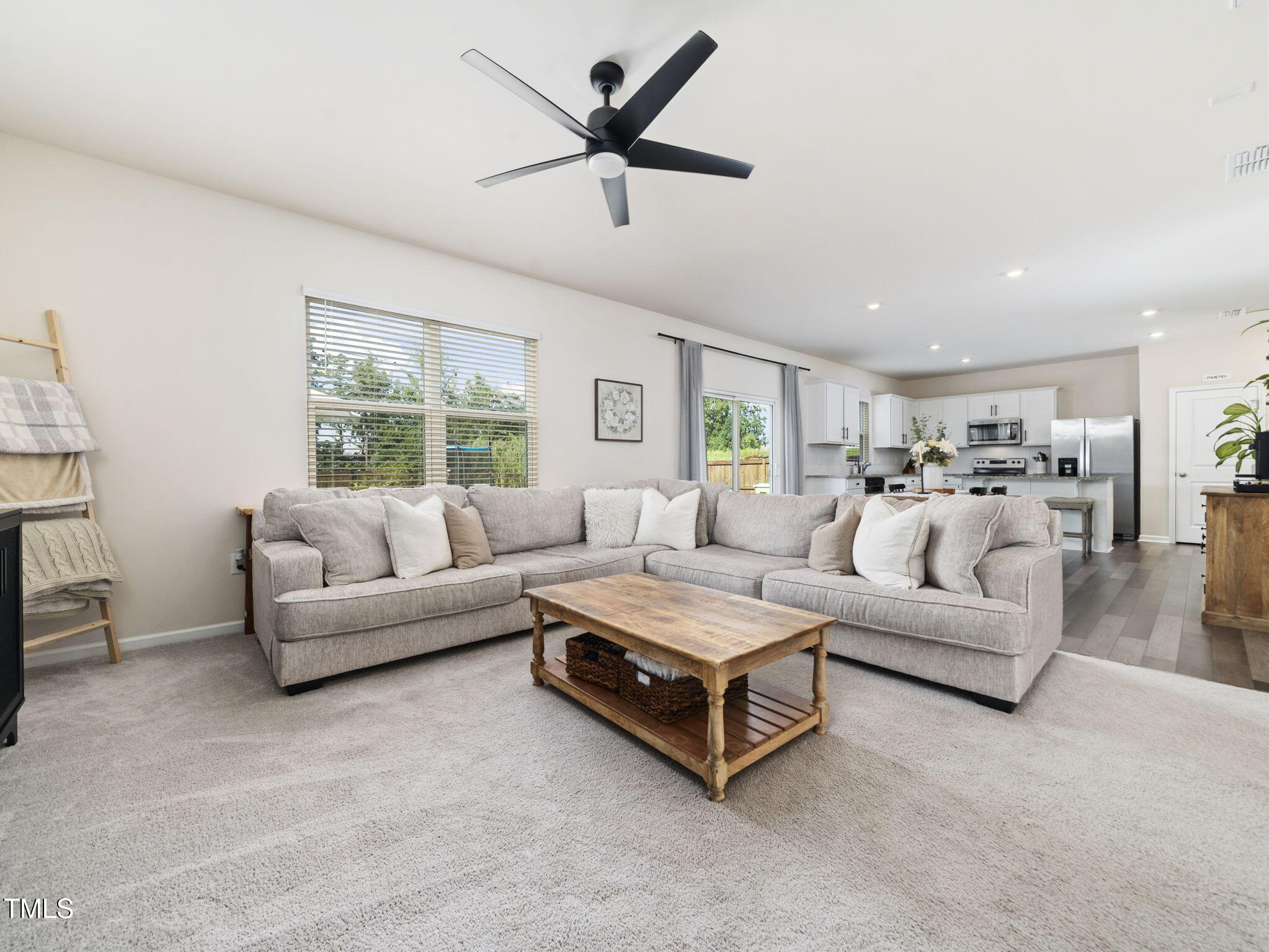 3529 Pinnacle Peak Drive