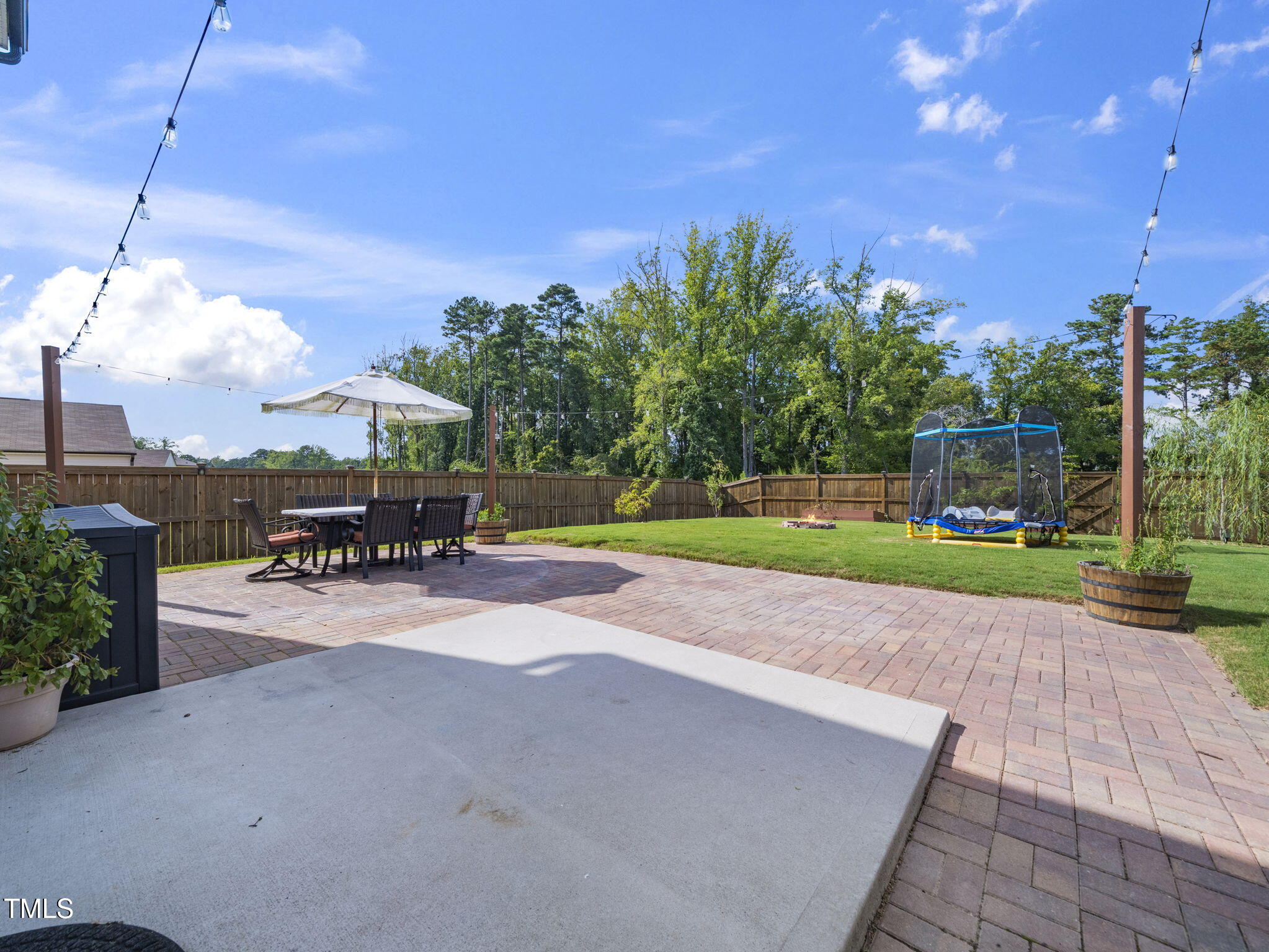 3529 Pinnacle Peak Drive