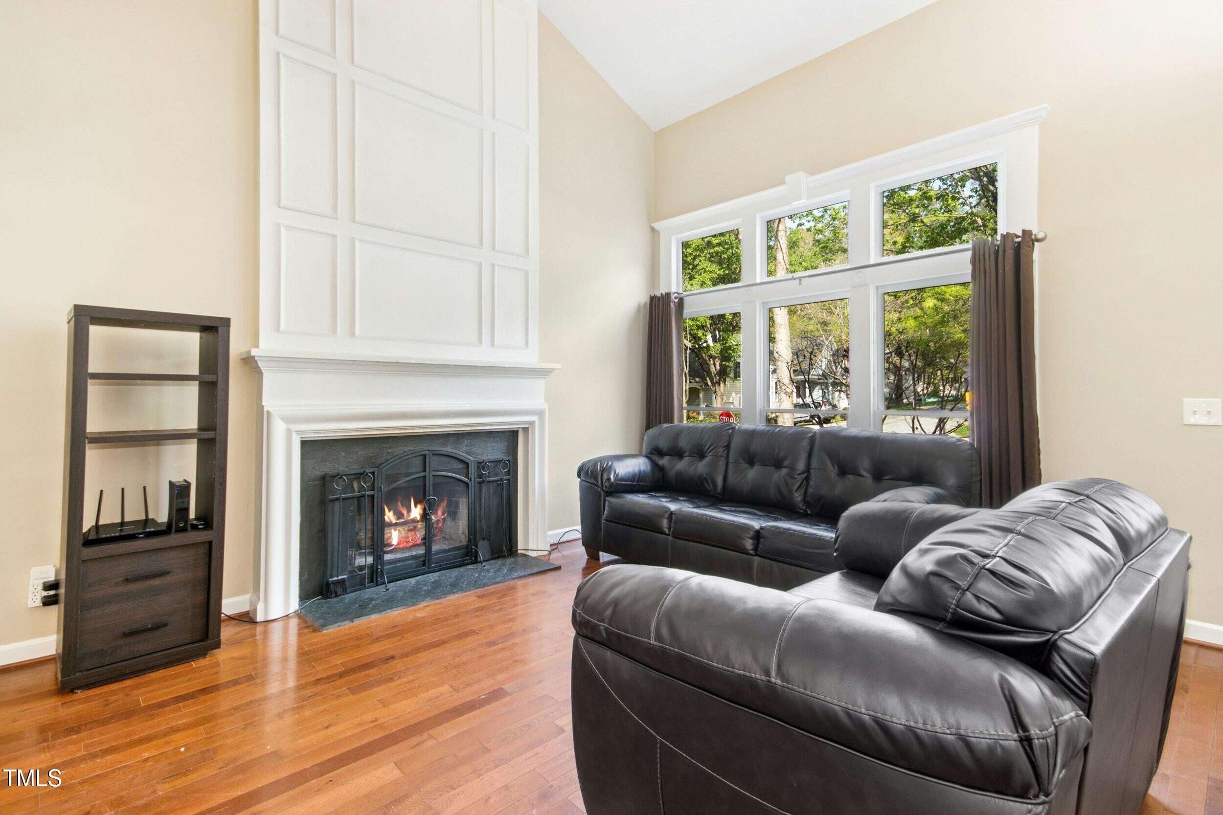 1433 Deltona Drive