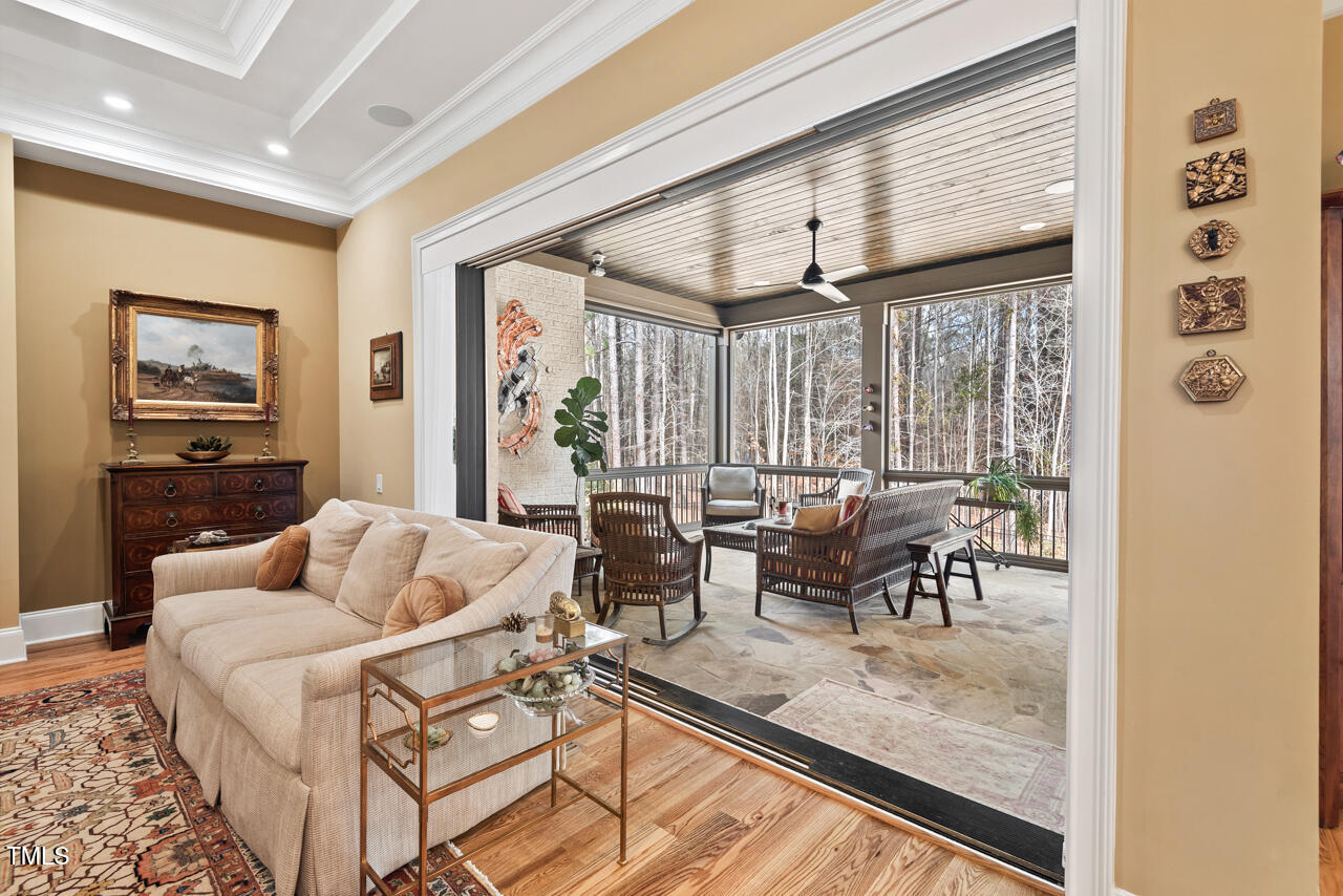 Durham, North Carolina 27713, United States, 4 Bedrooms Bedrooms, ,5 BathroomsBathrooms,Residential,Pending,88036