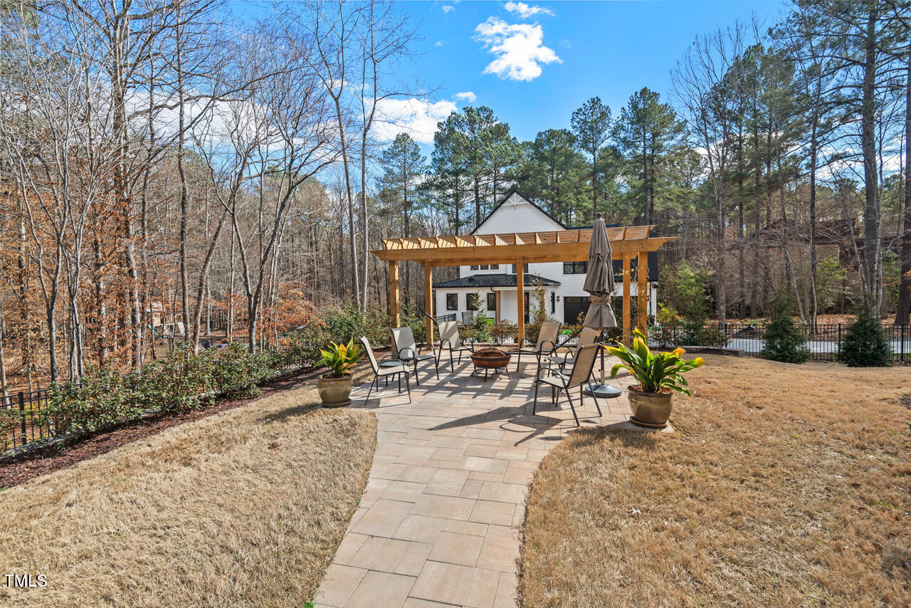 Durham, North Carolina 27713, United States, 4 Bedrooms Bedrooms, ,5 BathroomsBathrooms,Residential,Pending,88036