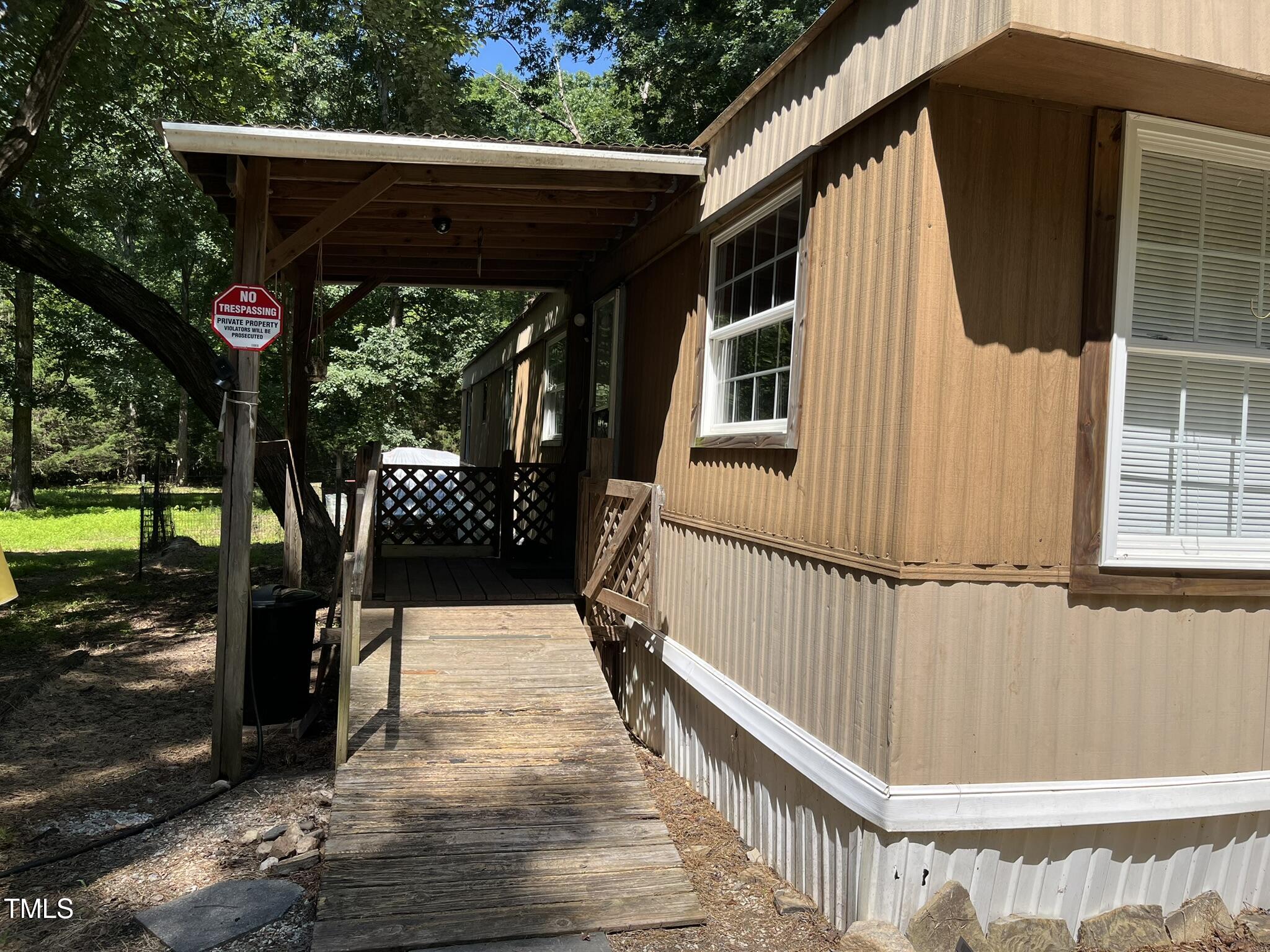 325 N Raleigh Farms Road