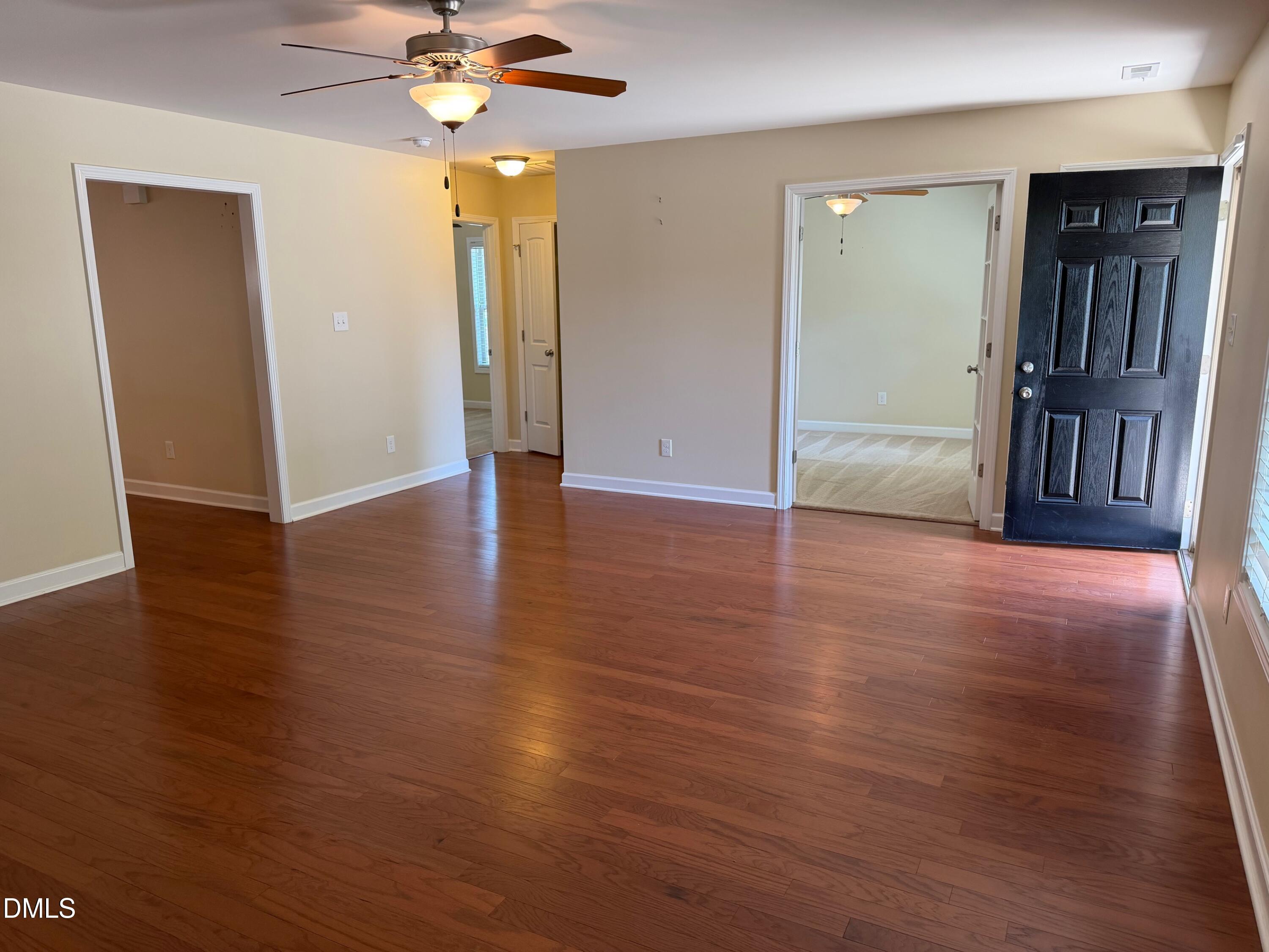 125 E Moss Creek Drive