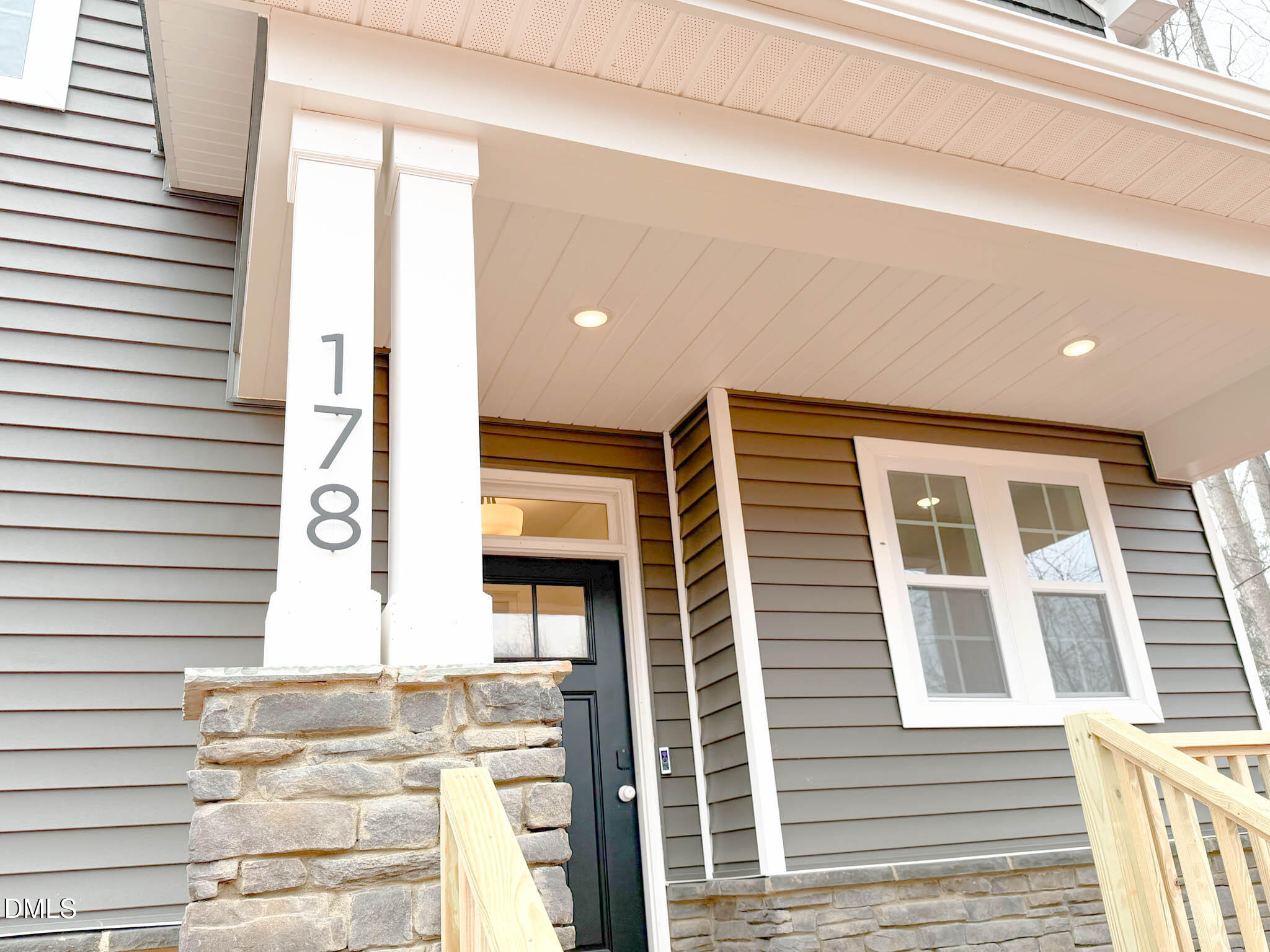 178 Charlotte Knoll Street