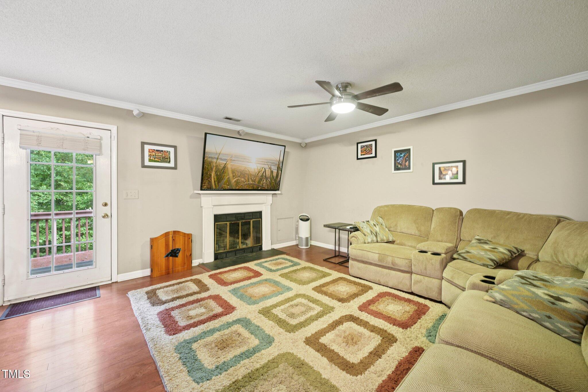 135 Long Shadow Place
