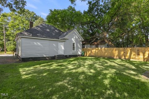 Single Family Residence in Wilson NC 917 Atlantic Street 25.jpg