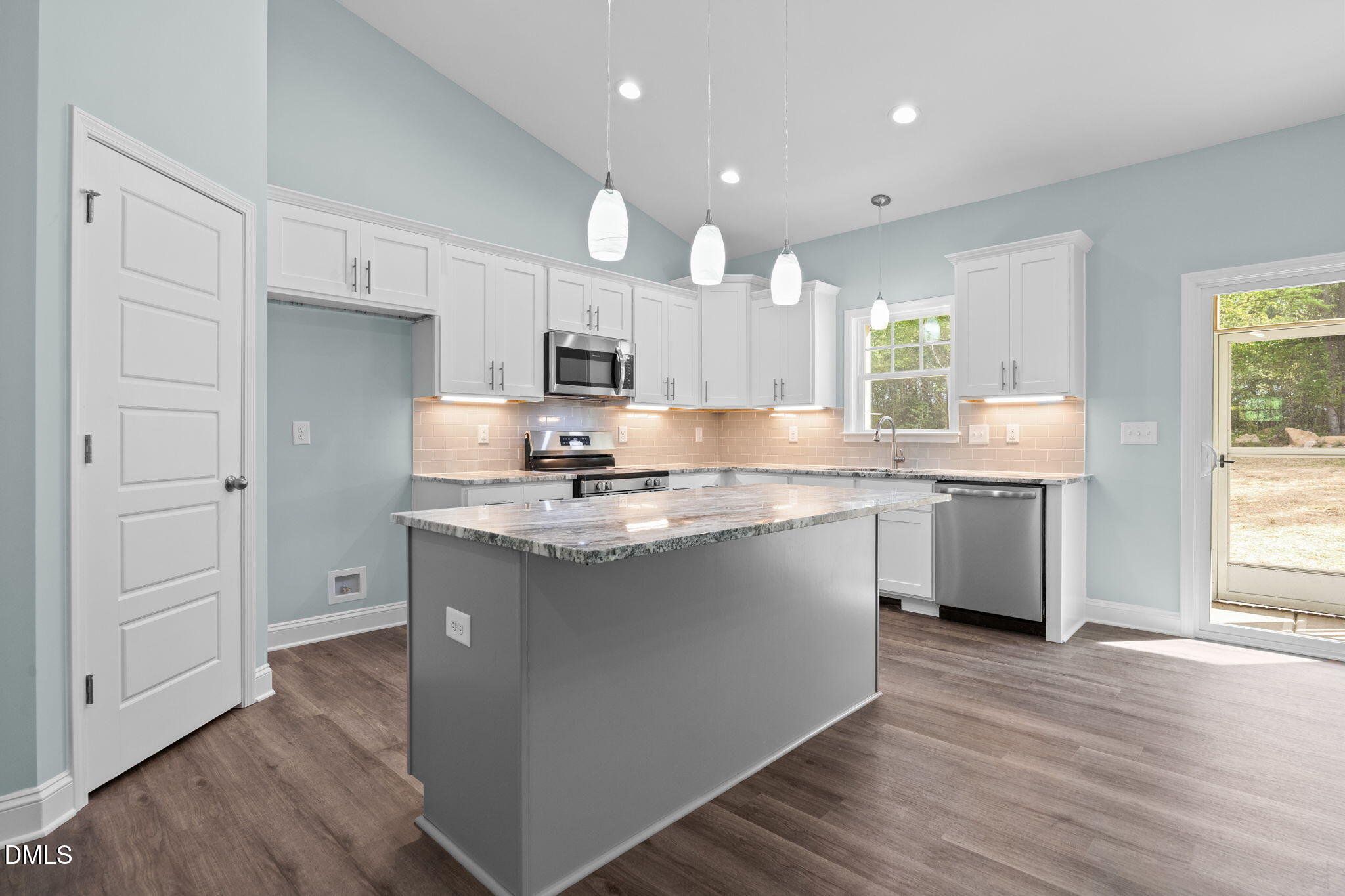 55 Leisure Lane 5