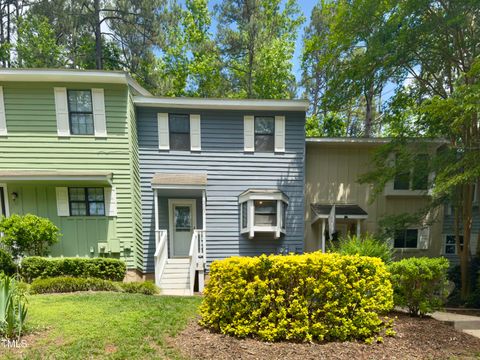 5767 Forest Lawn Ct. Court Raleigh NC 27612