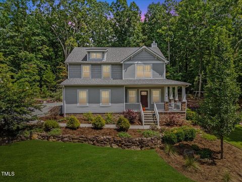 82 Margaret Daniel Lane Chapel Hill NC 27516