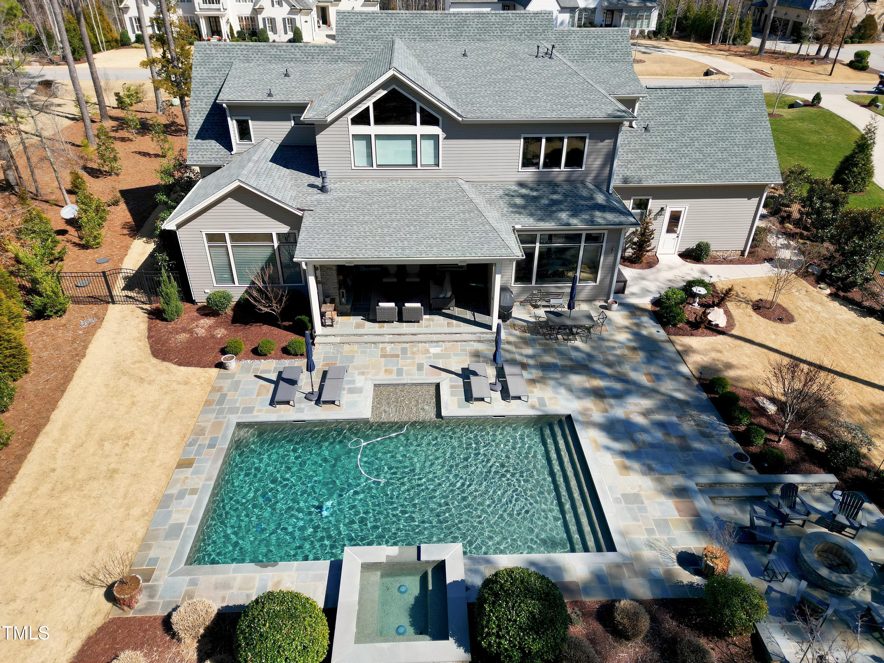 1520 Grand Willow Way