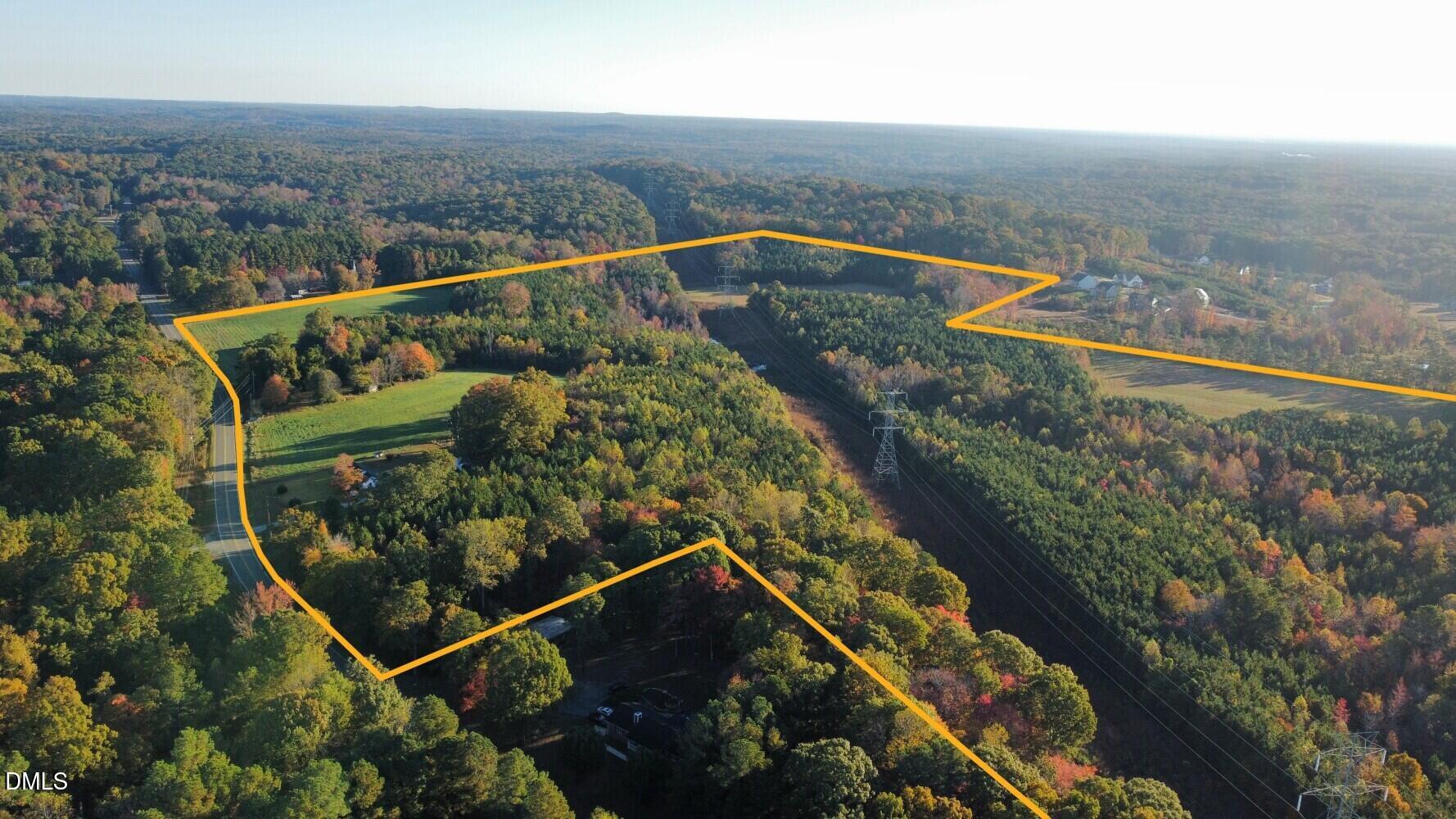 6900, 6918 Russell Road