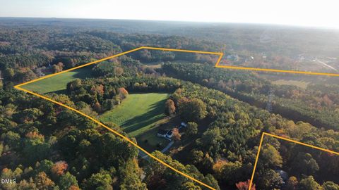 6900, 6918 Russell Road Durham NC 27712