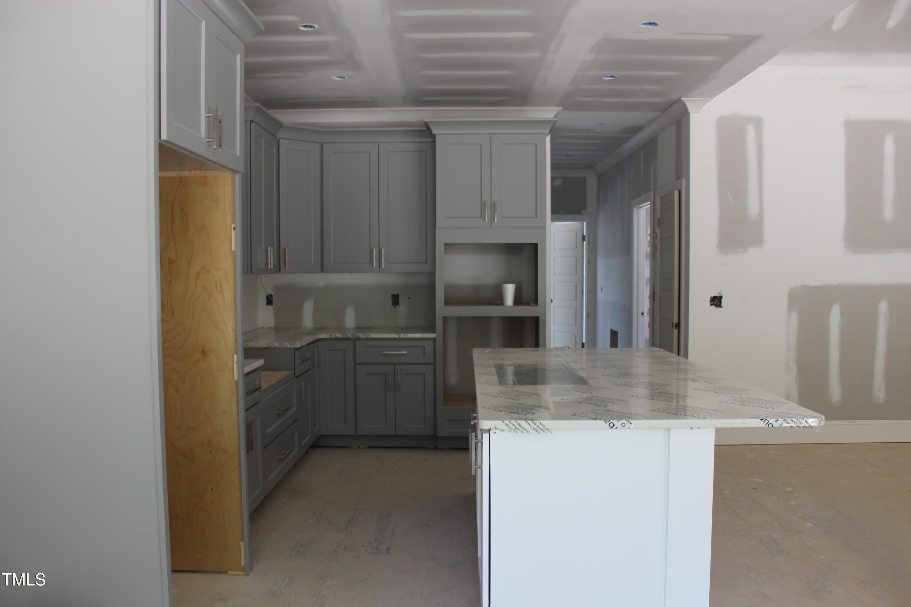 5900 Tranquil Cove