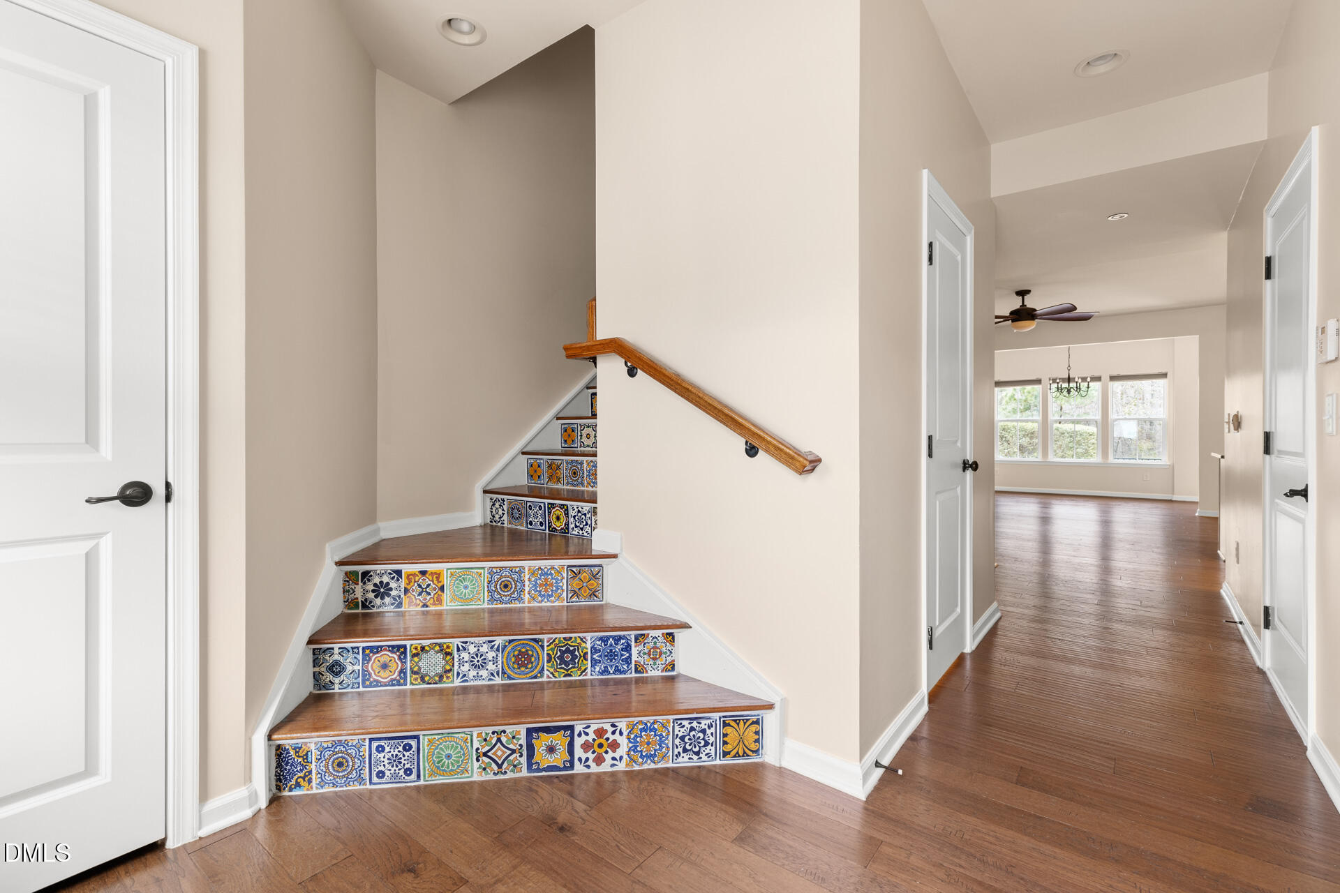 469 Panorama View Loop