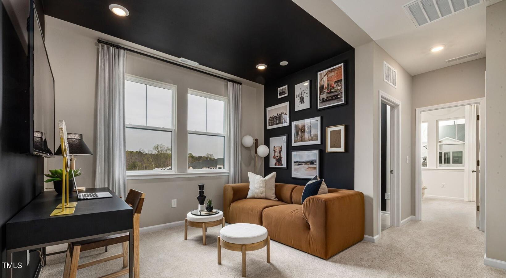 Raleigh, North Carolina 27612, United States, 2 Bedrooms Bedrooms, ,3 BathroomsBathrooms,Residential,Active,44507