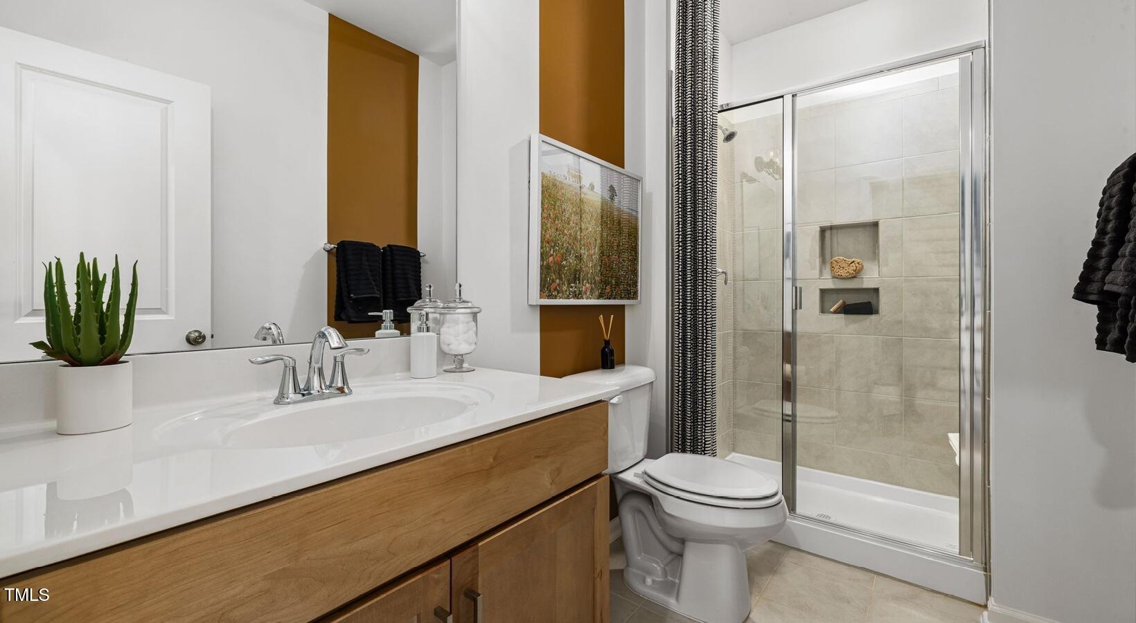 Raleigh, North Carolina 27612, United States, 2 Bedrooms Bedrooms, ,3 BathroomsBathrooms,Residential,Active,44507