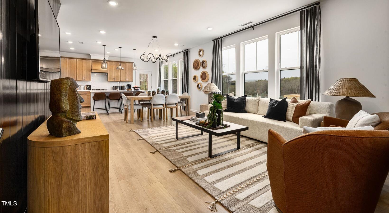 Raleigh, North Carolina 27612, United States, 2 Bedrooms Bedrooms, ,3 BathroomsBathrooms,Residential,Active,44507