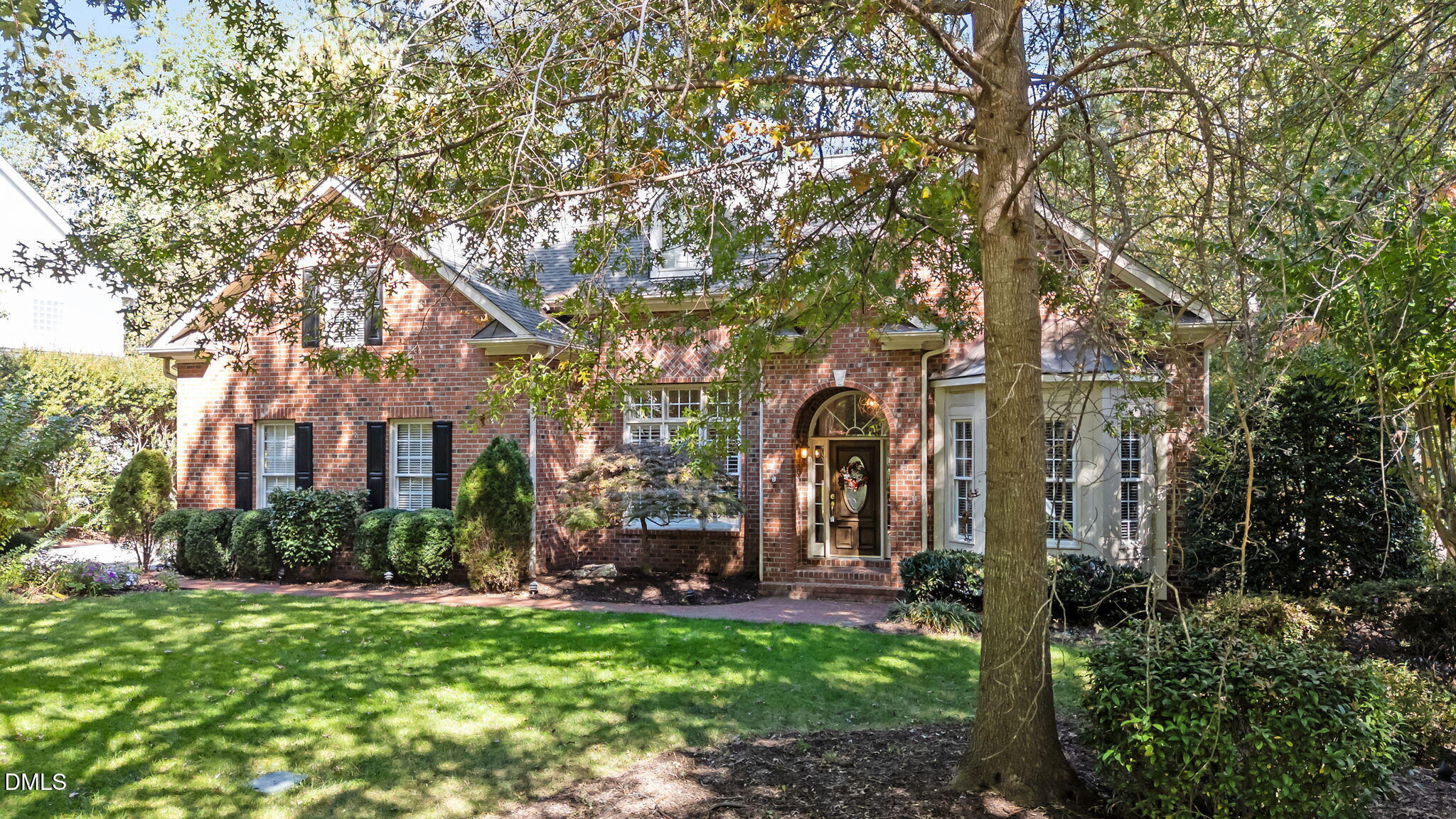 112 Midden Way