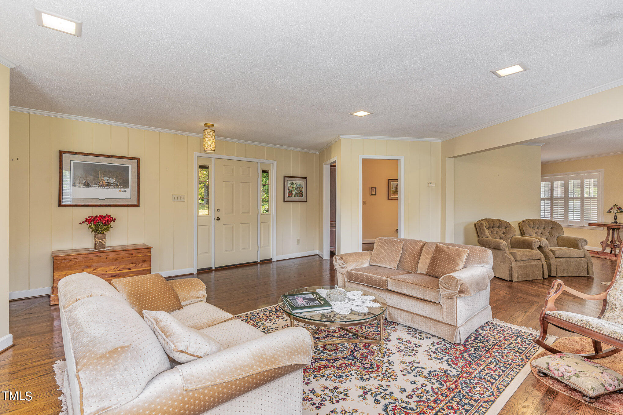8450 Perry Road
