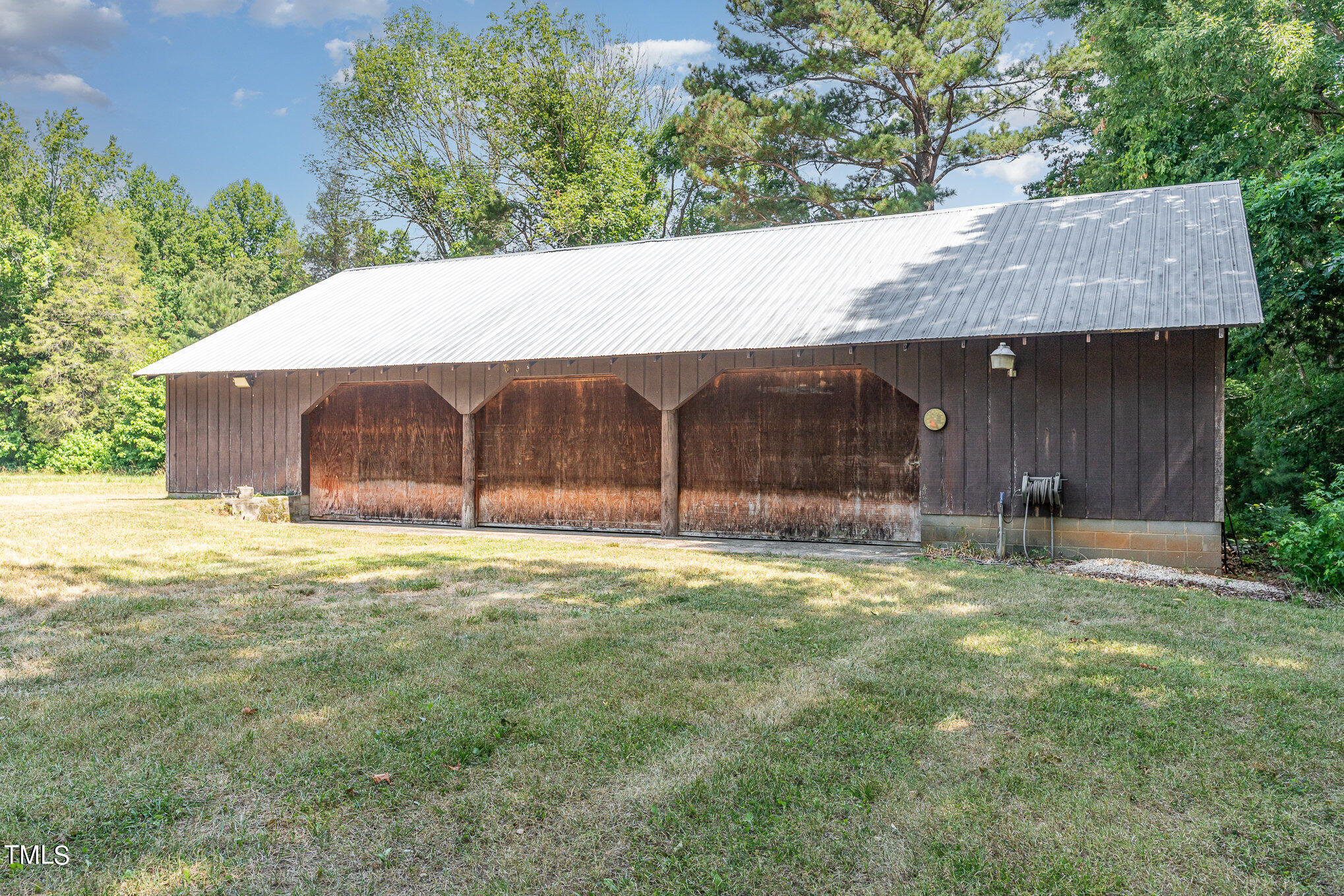 8450 Perry Road