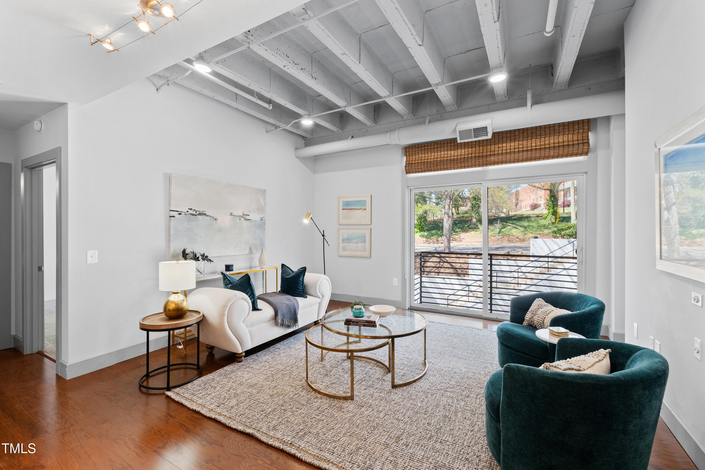 Raleigh, North Carolina 27605, United States, 2 Bedrooms Bedrooms, ,2 BathroomsBathrooms,Residential,Active,55815