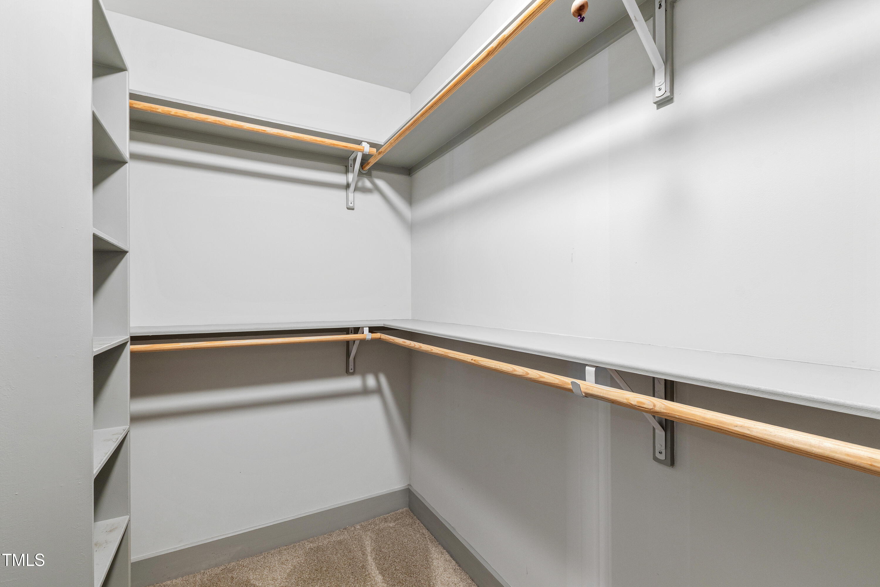 Raleigh, North Carolina 27605, United States, 2 Bedrooms Bedrooms, ,2 BathroomsBathrooms,Residential,Active,55815