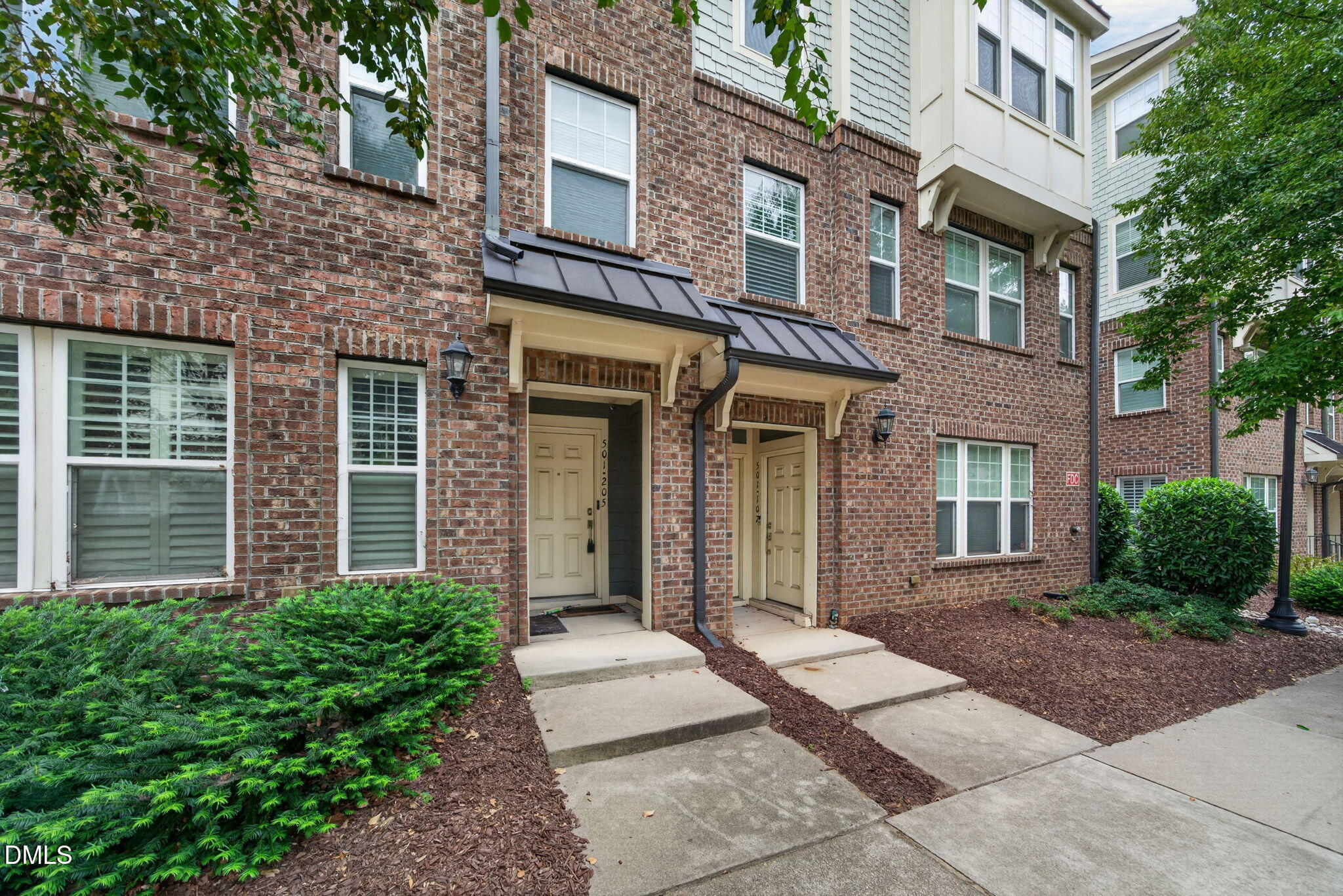 501 N Person Street 205