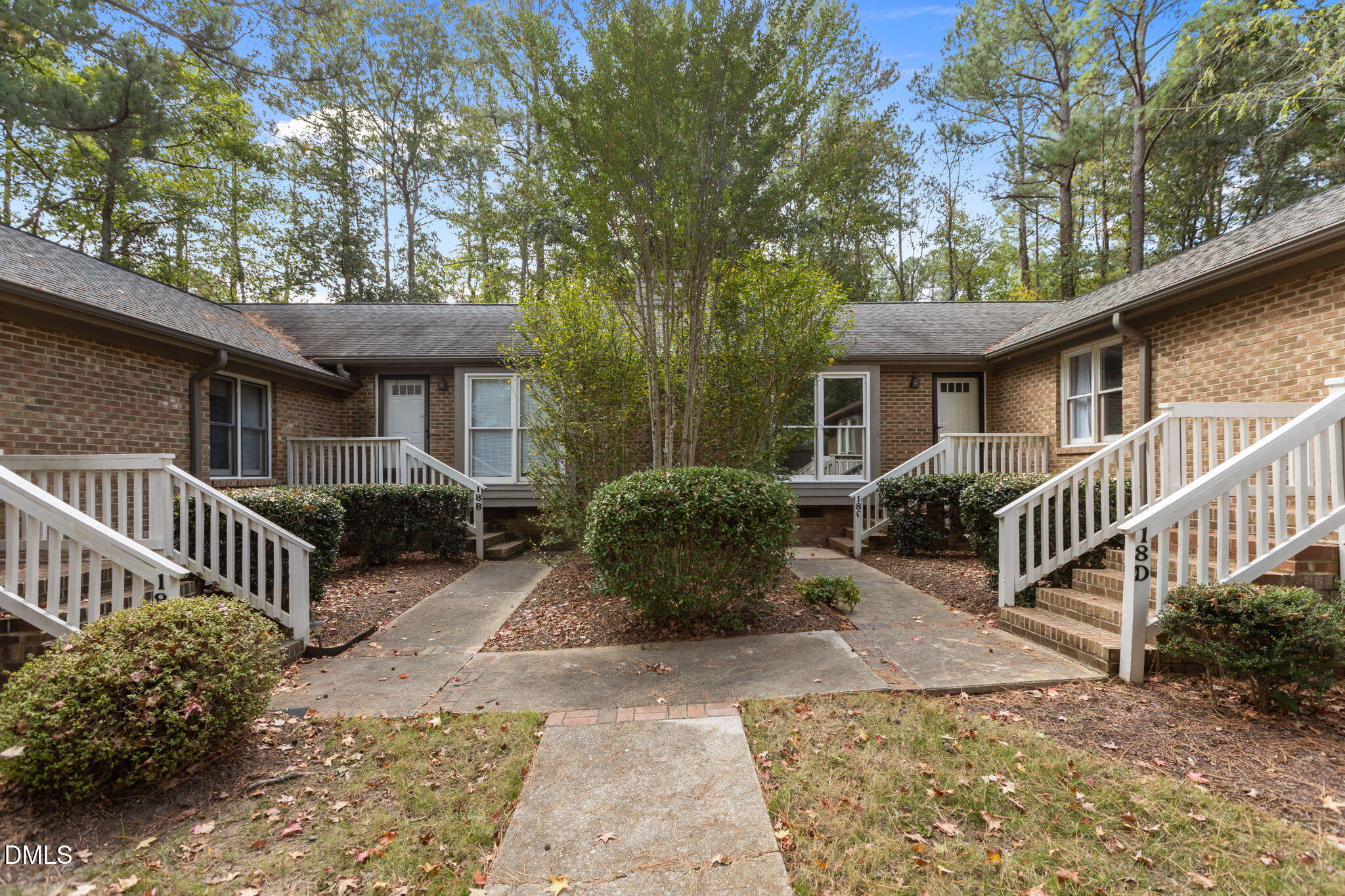 500 W Woodcroft Parkway 18c