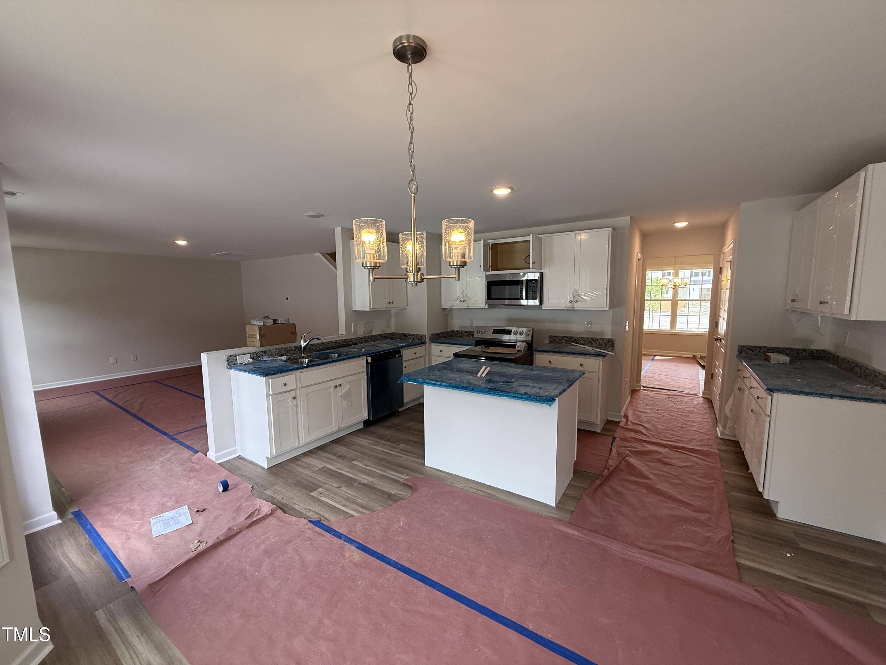 83 W Emily Gardens Drive