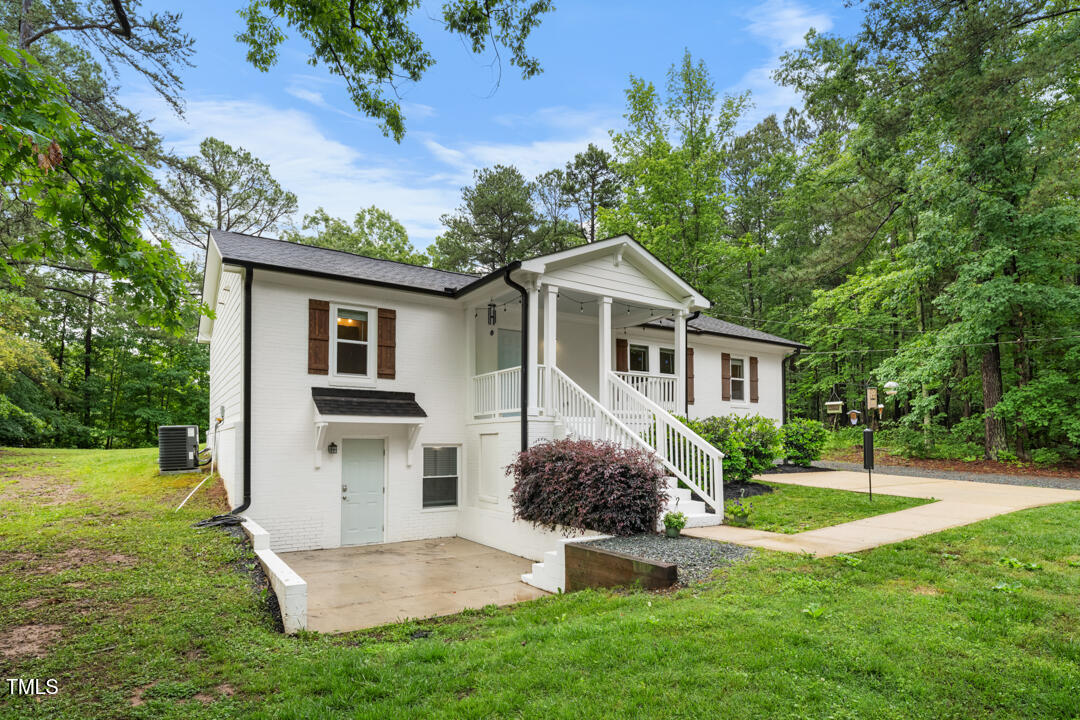 5020 Mimosa Drive