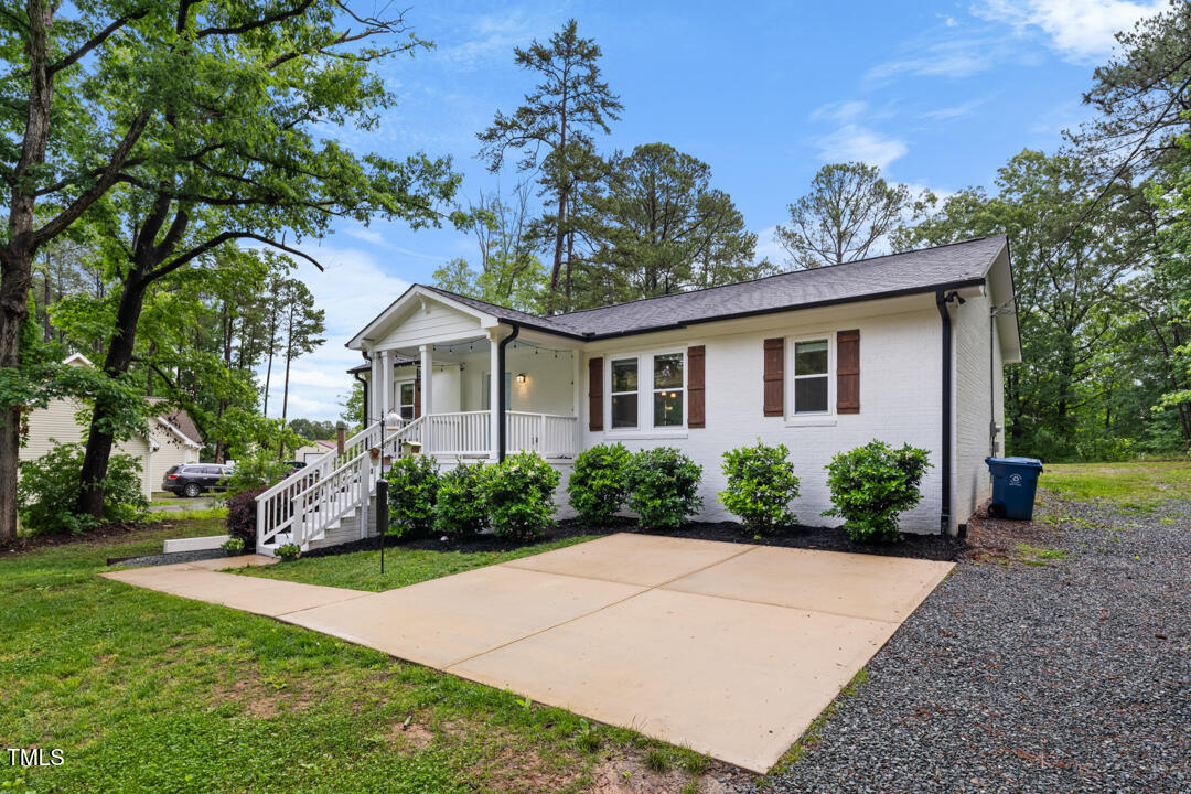 5020 Mimosa Drive