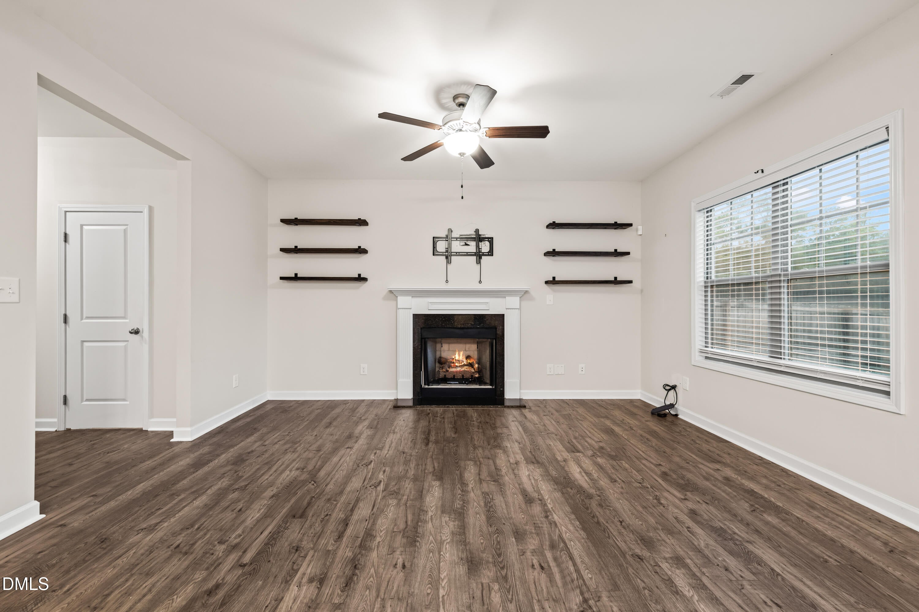 3536 Coupure Way