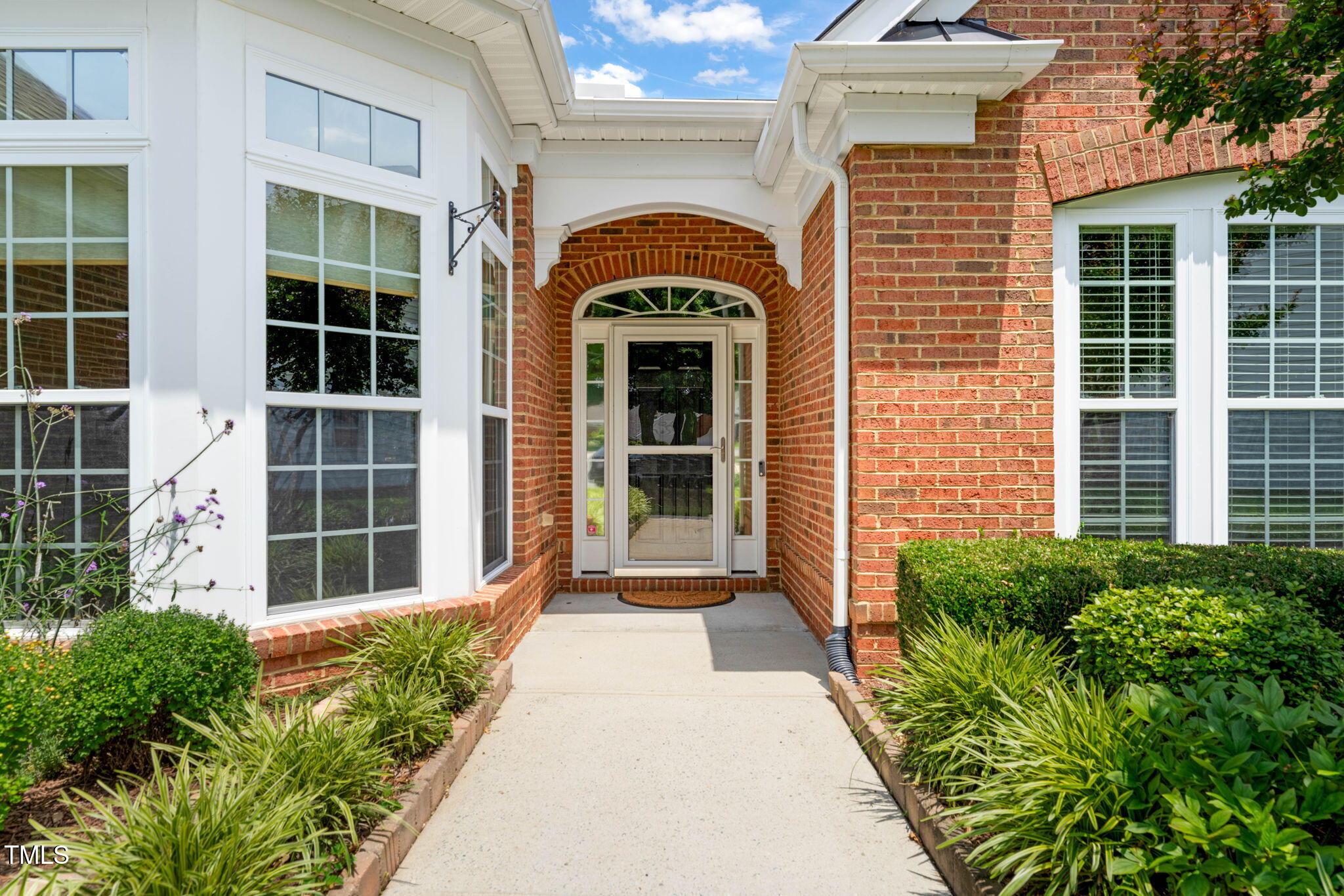 606 Corrigan Way