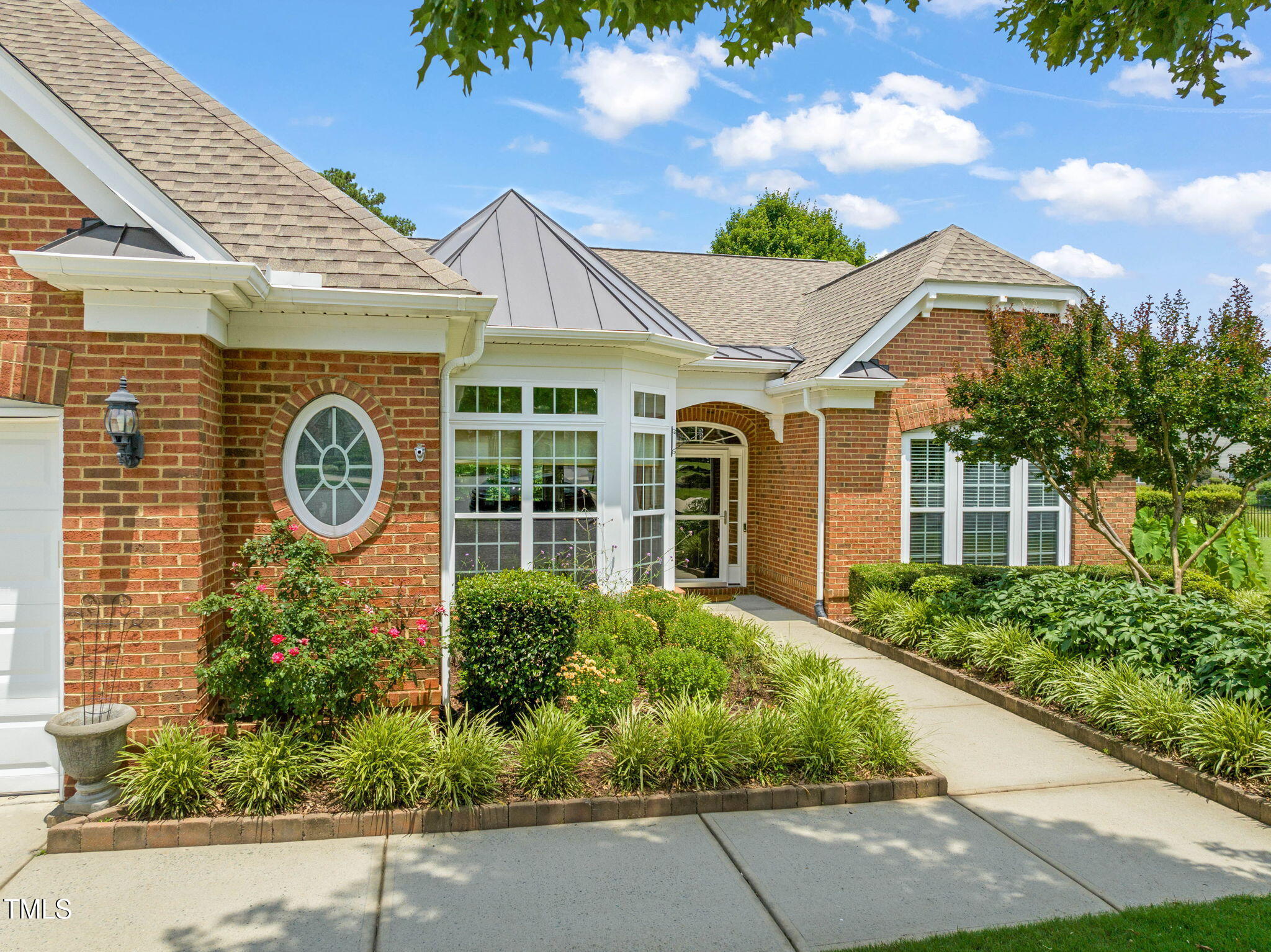 606 Corrigan Way
