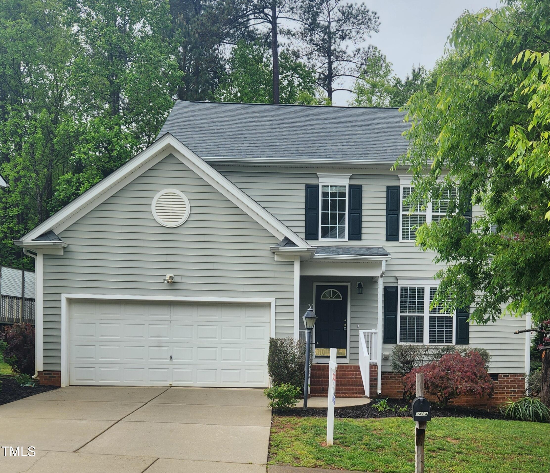 2424 Horizon Hike Court