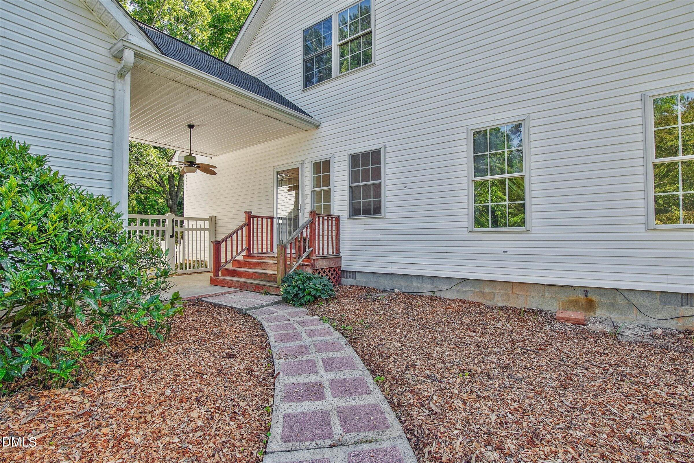4918 Brant Hill Lane