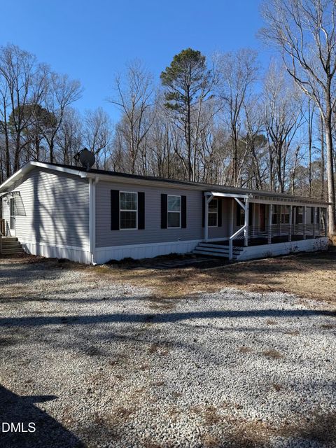 125 Old John Mitchell Road Youngsville NC 27596