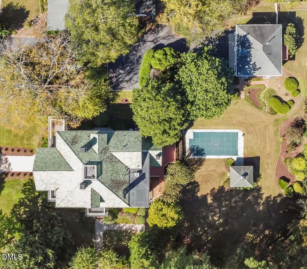 221 Gilliam Street