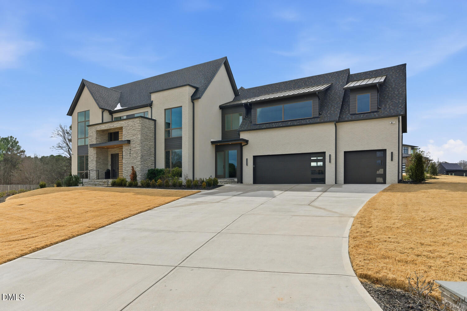 9009 Meadow Pointe Court