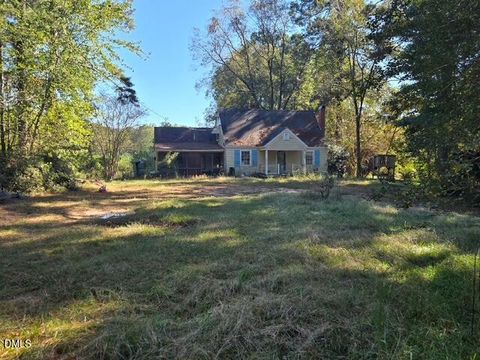 9385 Us 301 Hw Four Oaks NC 27524