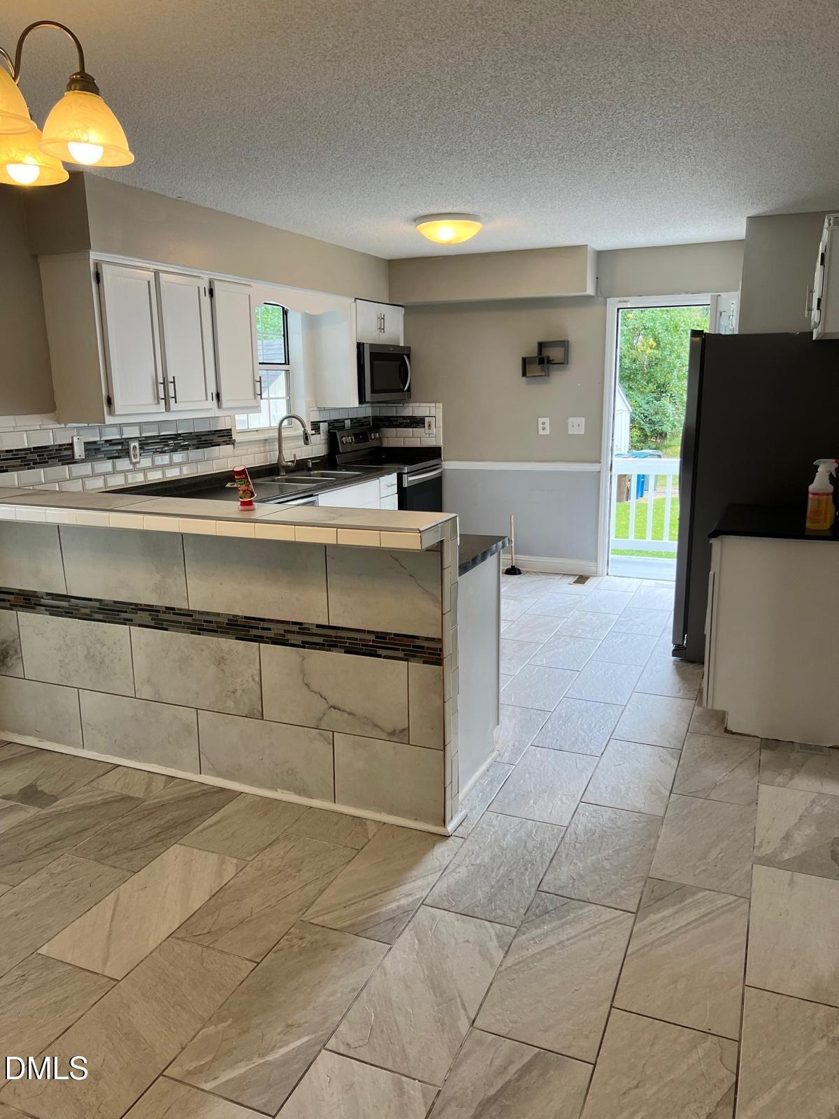 1111 Penzance Street