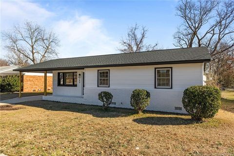 284 Bonanza Drive Fayetteville NC 28303