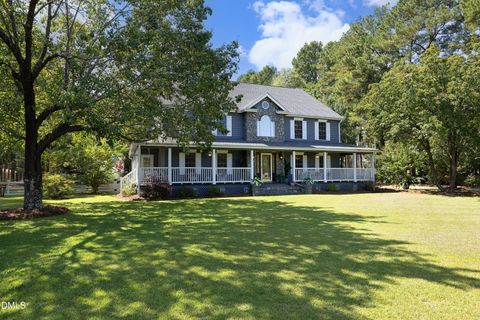 1746 Little Divine Road Selma NC 27576