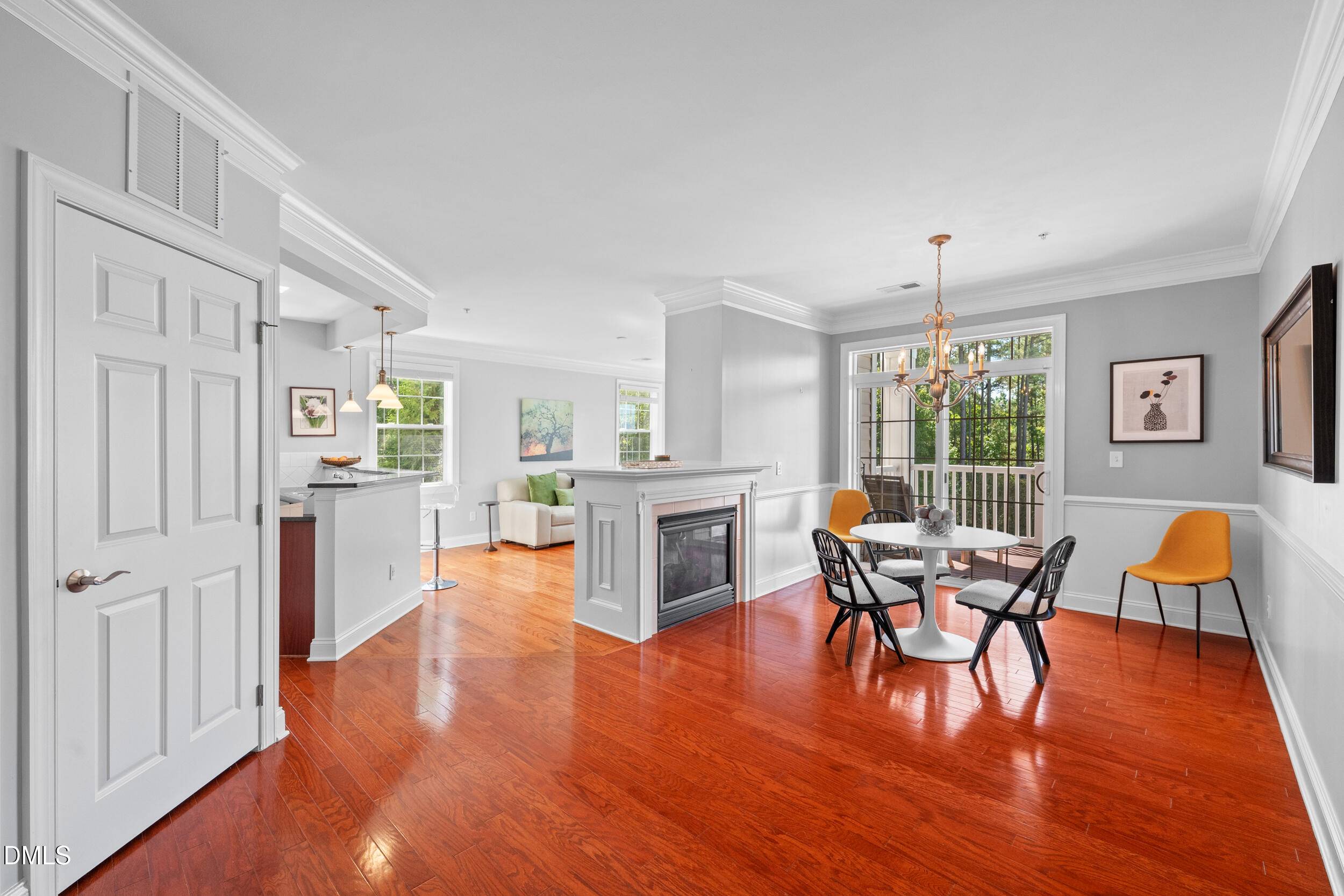 10411 Rosegate Court 203