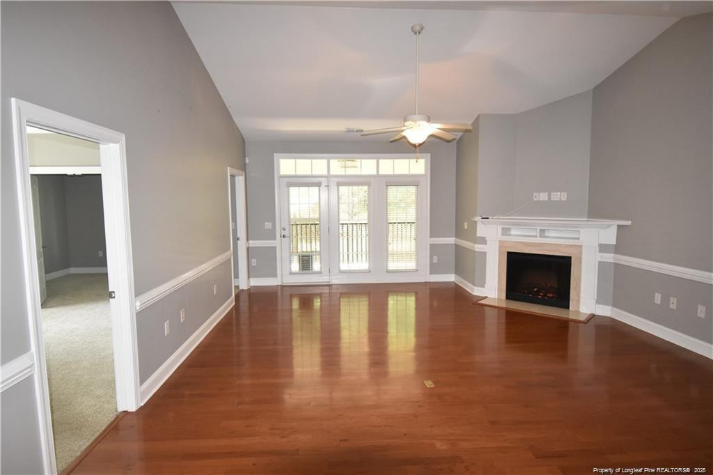 1861 Jennifer Lane 202